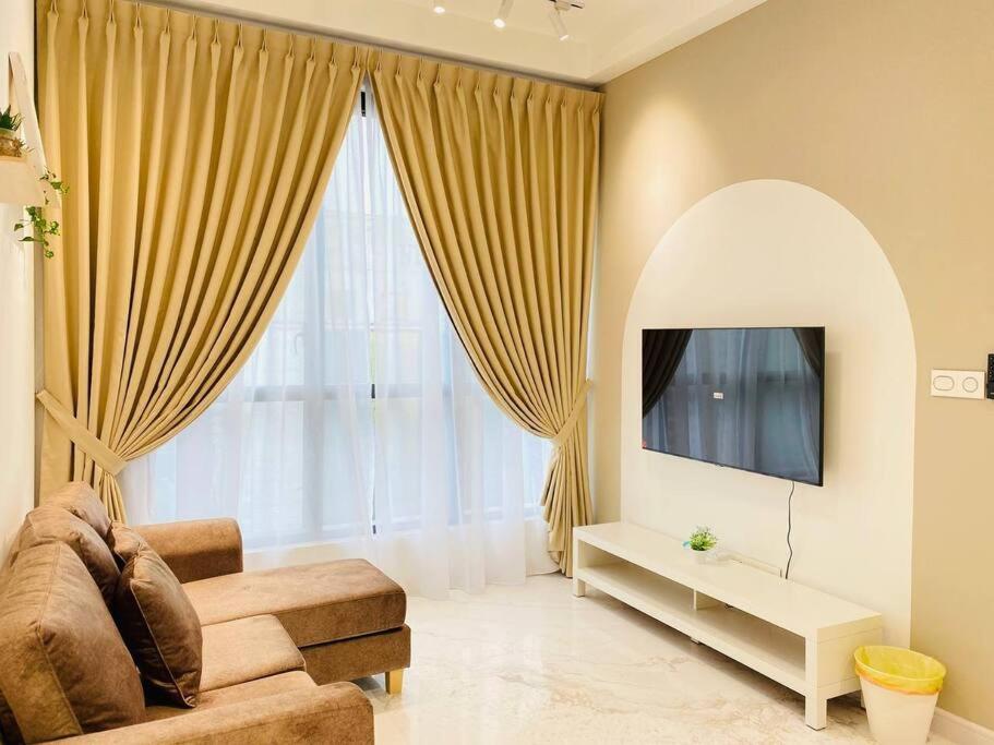 Luxury Sky 88 High Floor Netflix Near Ksl