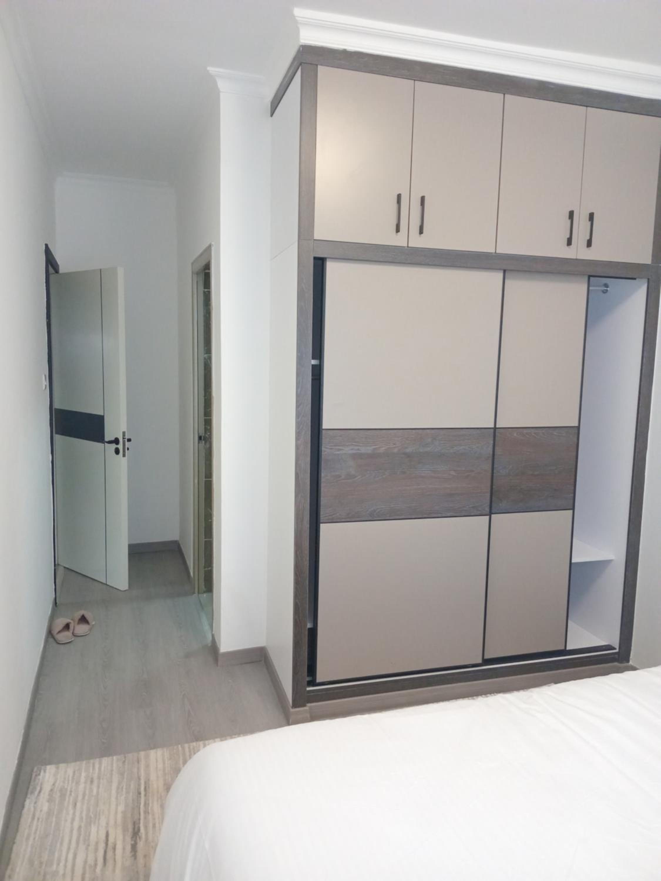 Zanzi Court Apartment