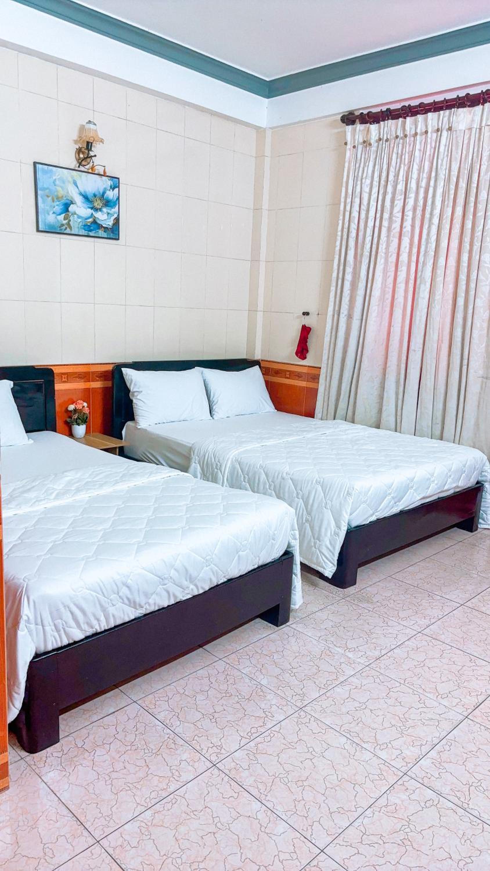 Hồng Hà Guest House