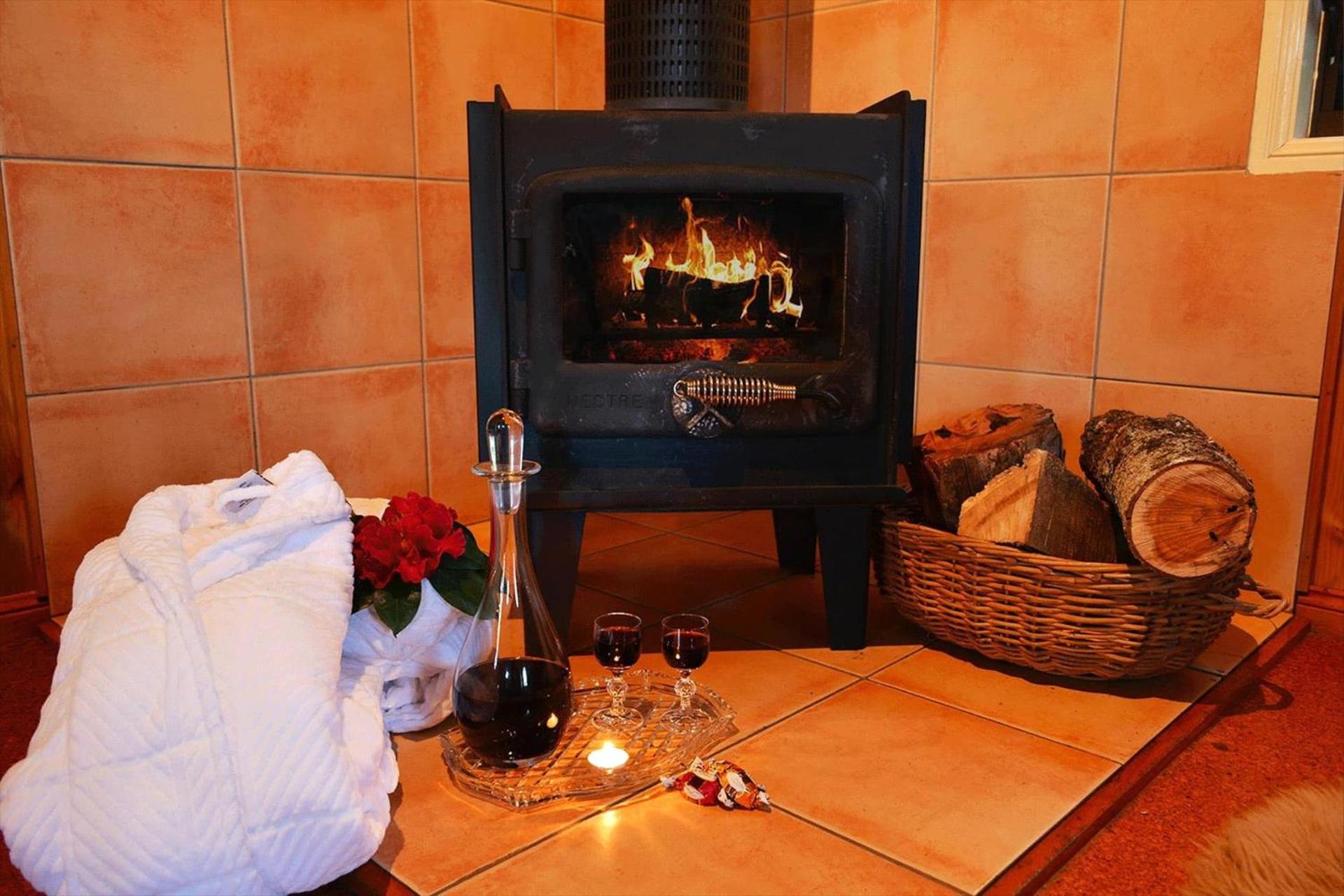 Montville Country Cabins