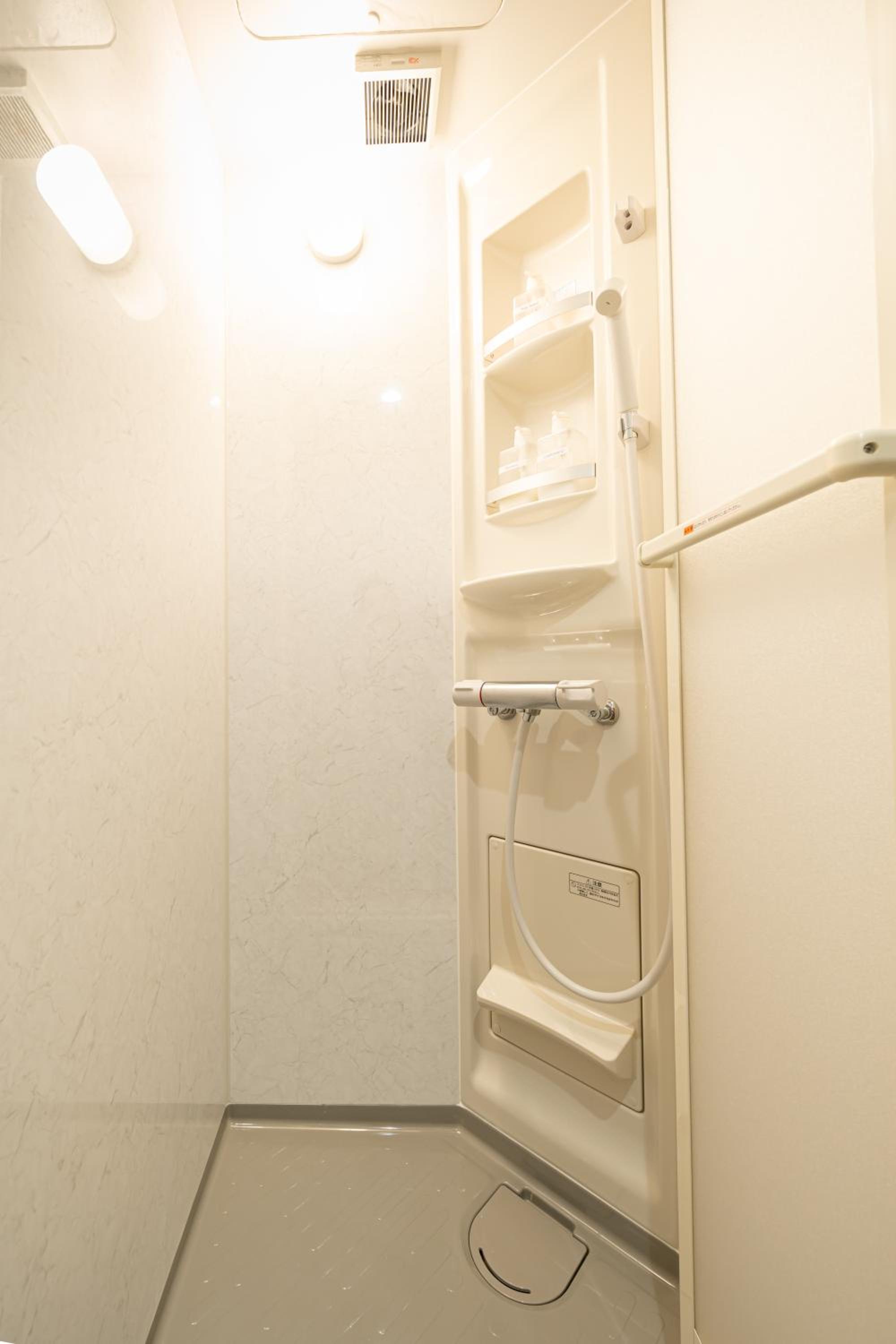 27, Higashi-Nakano, Entire house for rent
