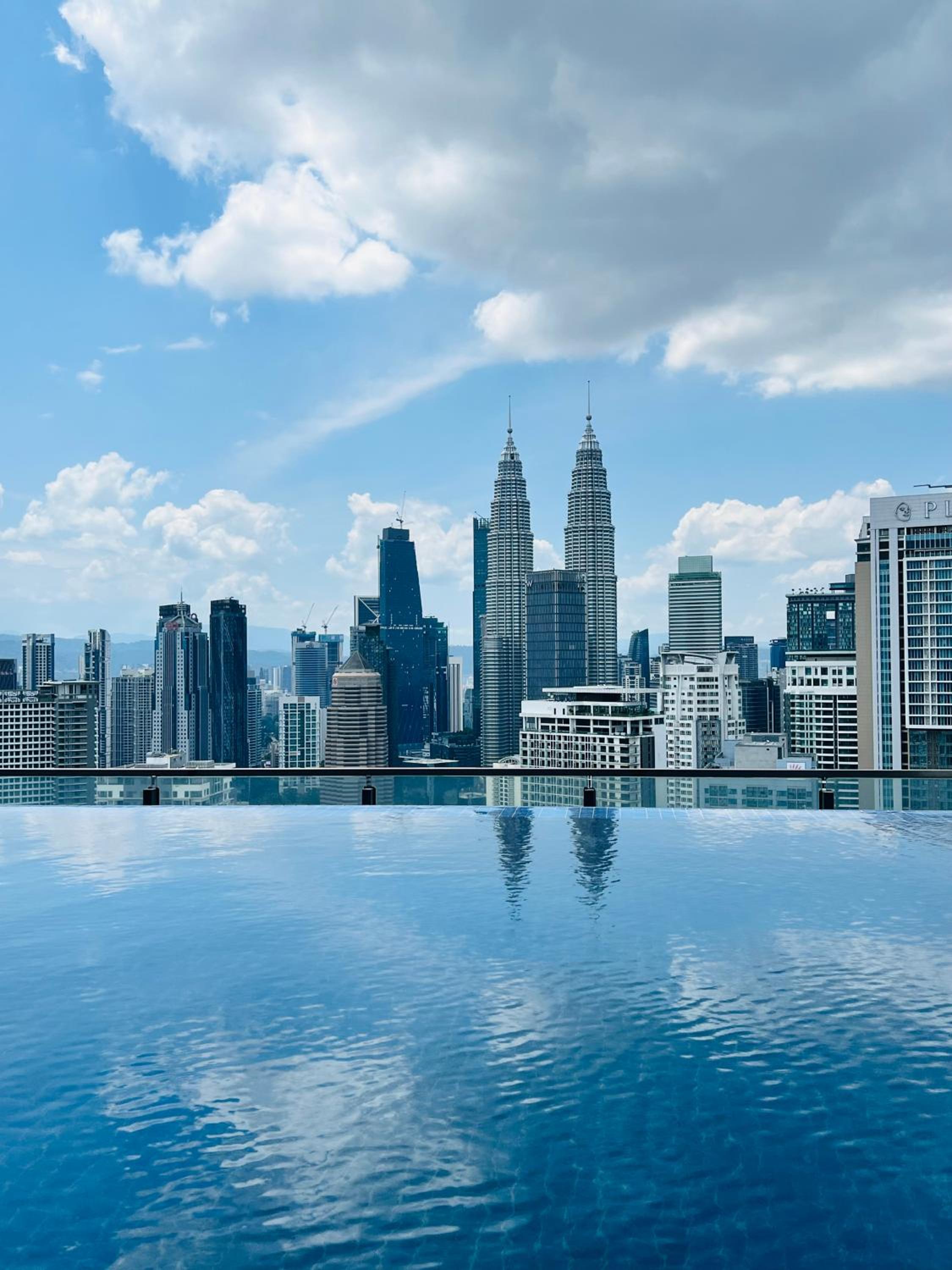 Colony suites tower 2 klcc