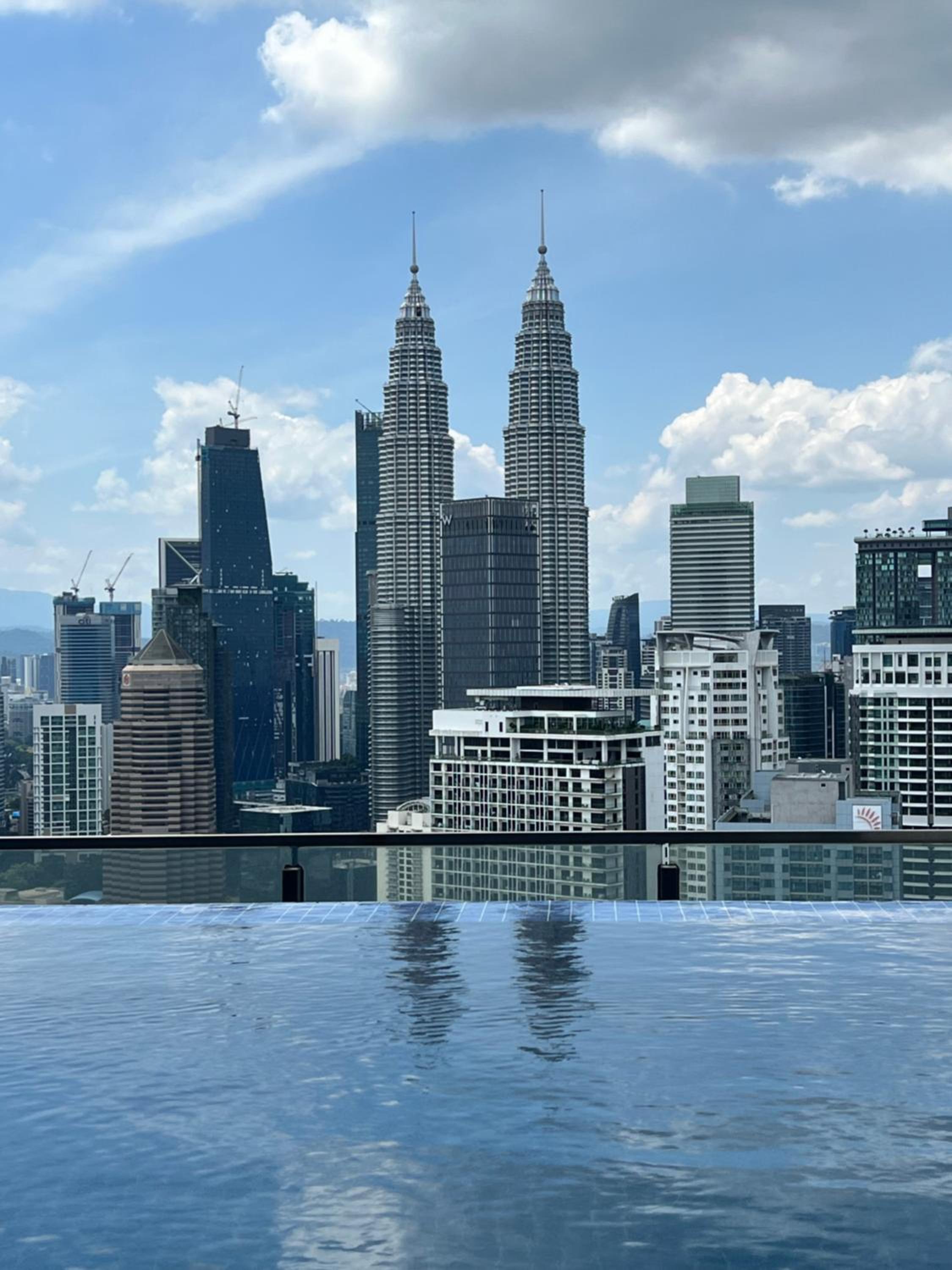 Colony suites tower 2 klcc