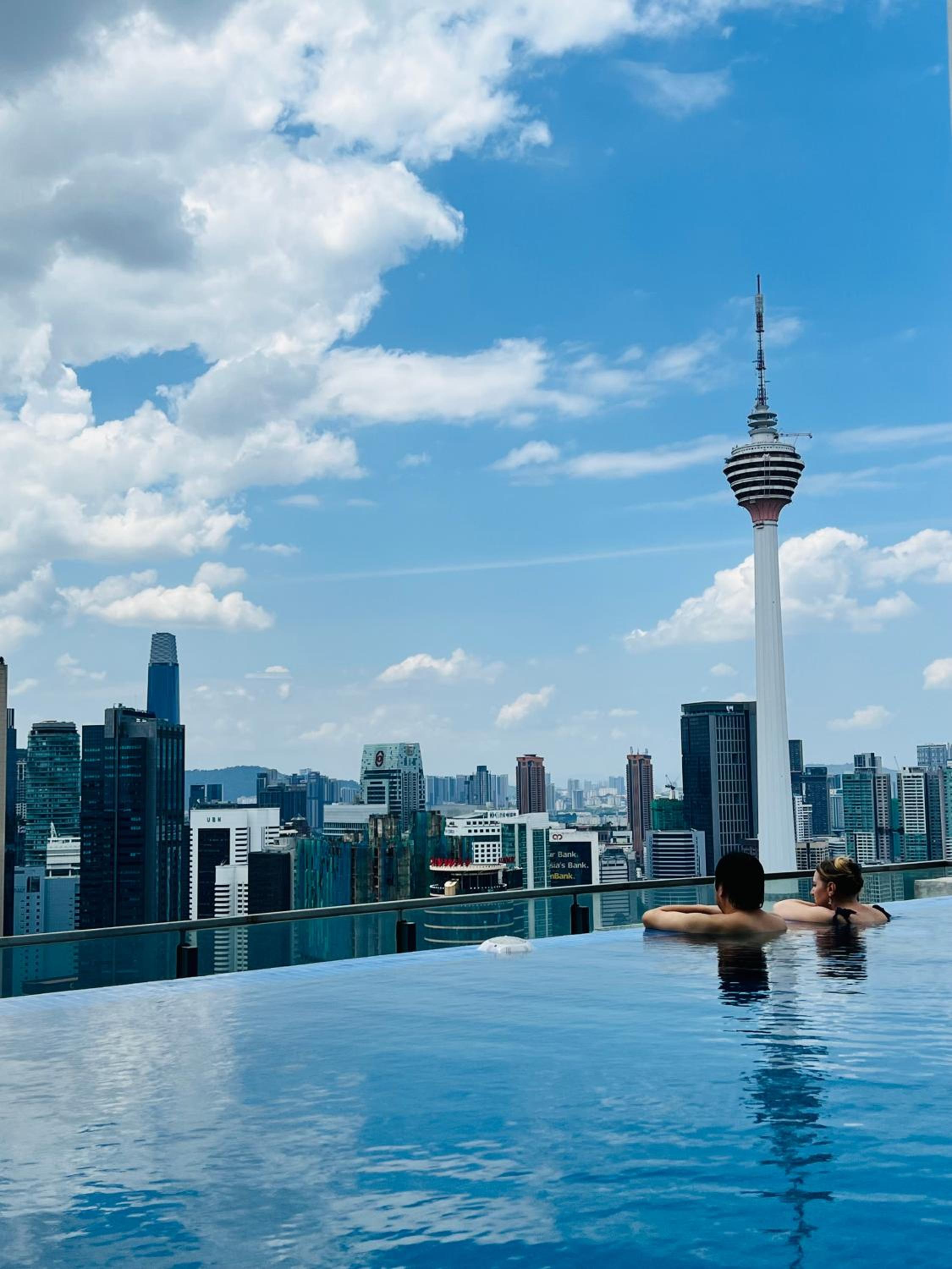 Colony suites tower 2 klcc