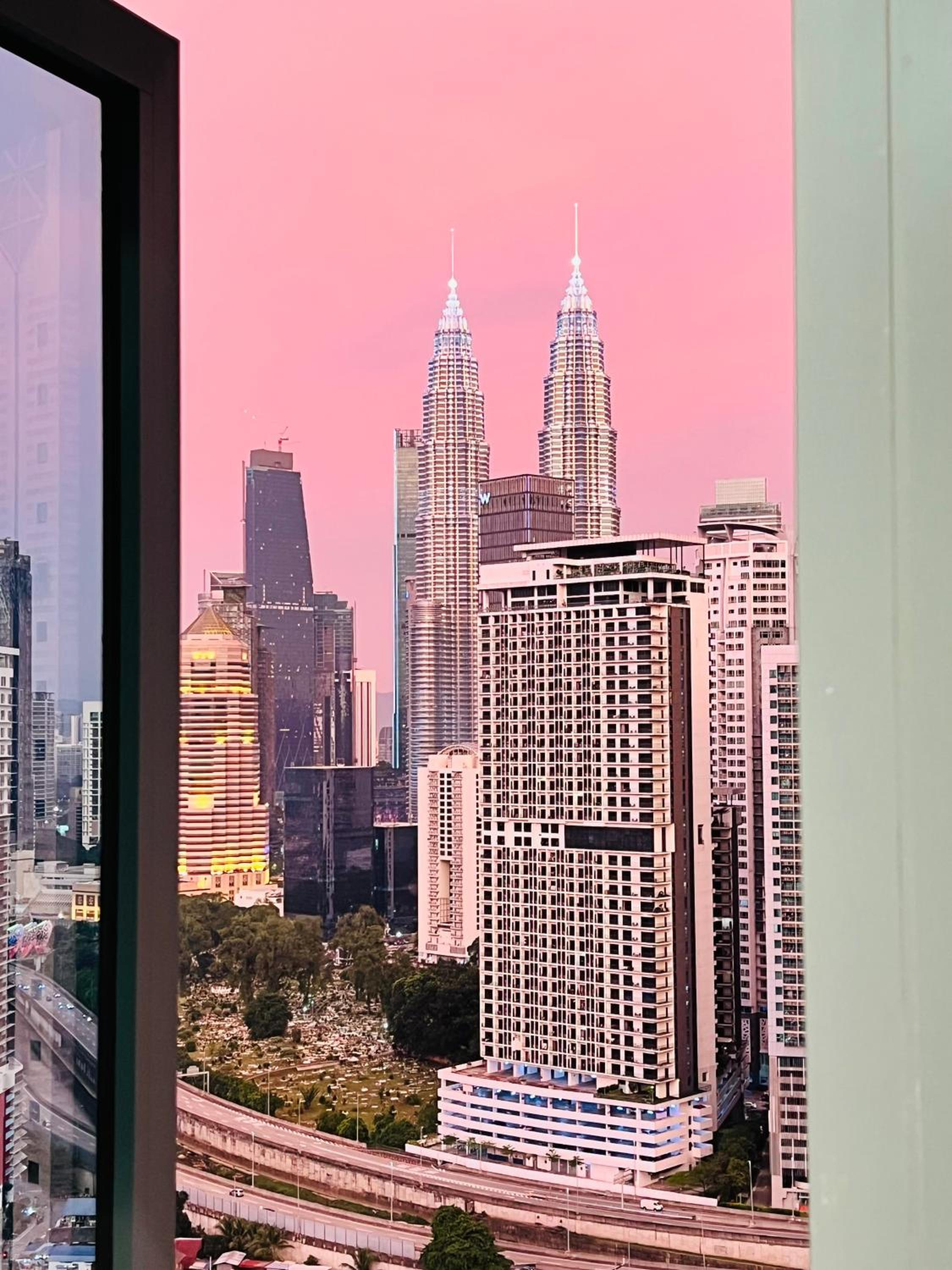 Colony suites tower 2 klcc