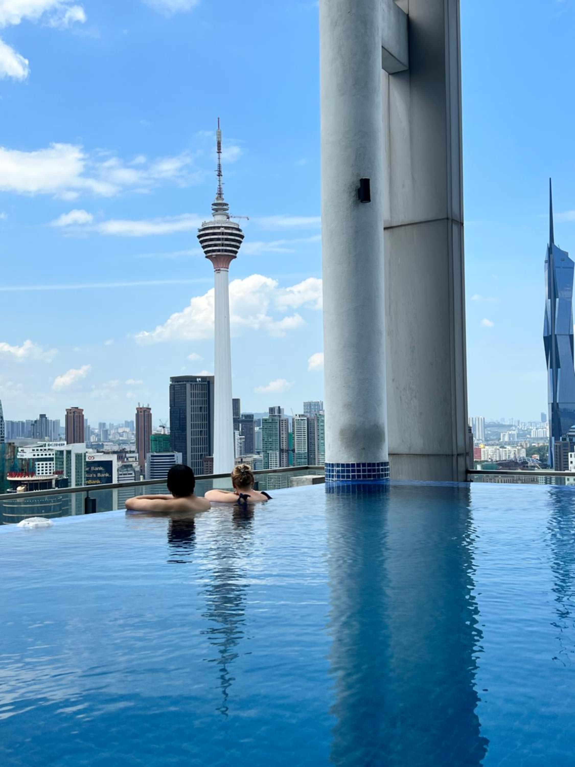 Colony suites tower 2 klcc