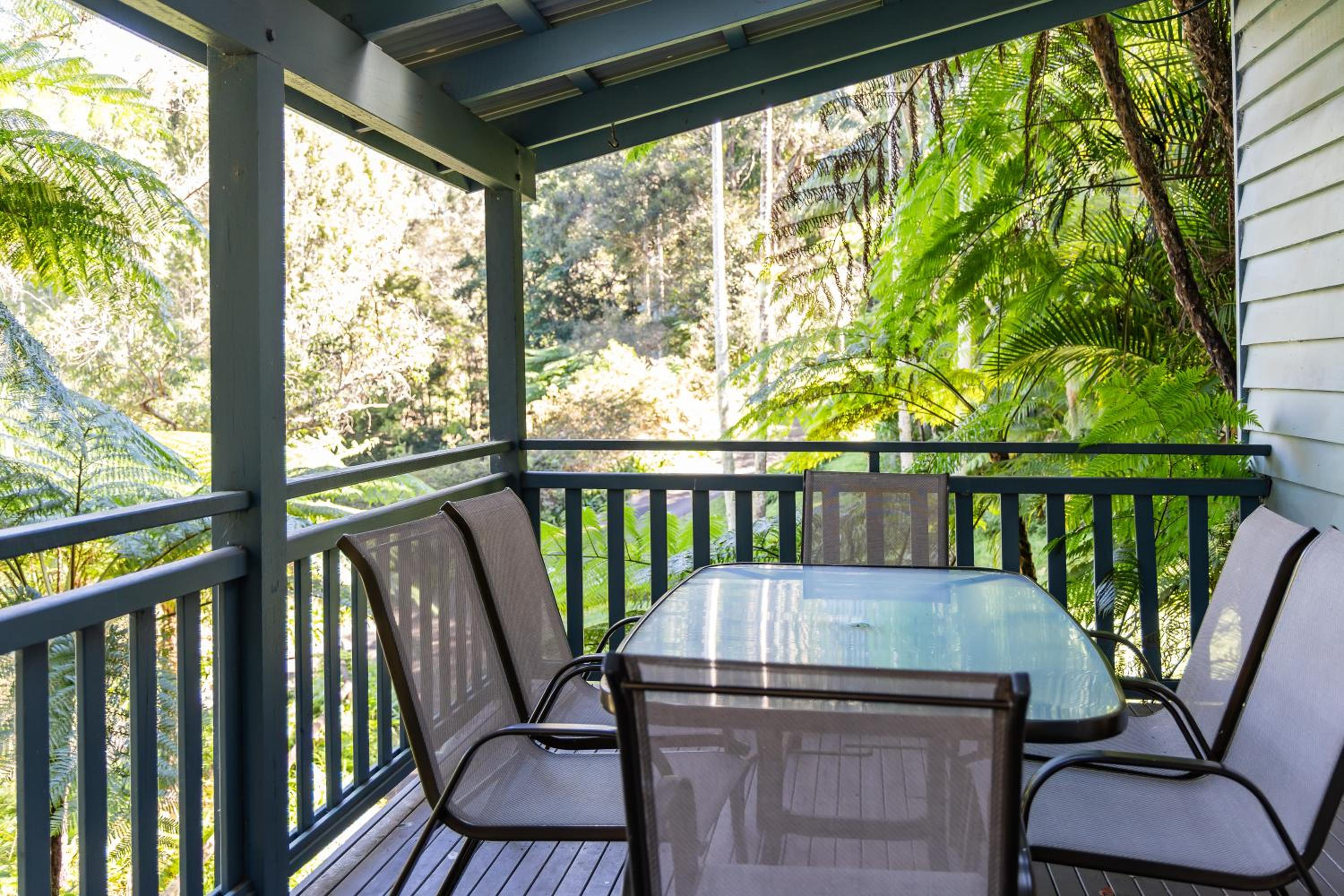 Montville Country Cabins