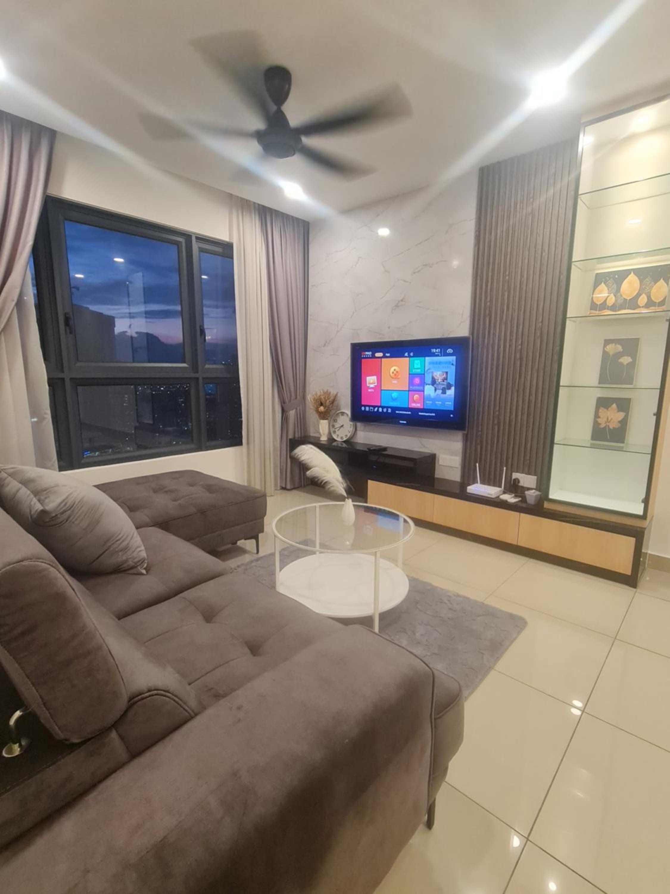 Luxury Spacious 4 Bedroom Suite - Cheras Maluri MRT