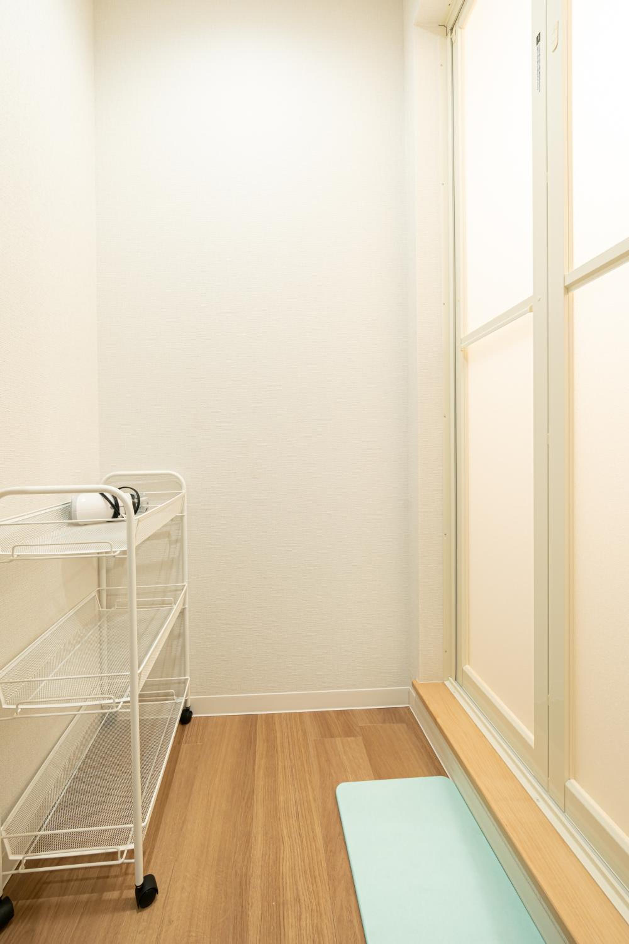 27, Higashi-Nakano, Entire house for rent