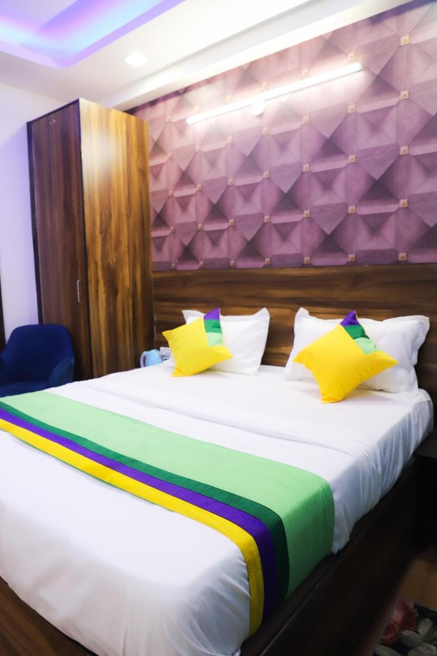 Atlantiis Suites Inn Near IGI Airport Delhi