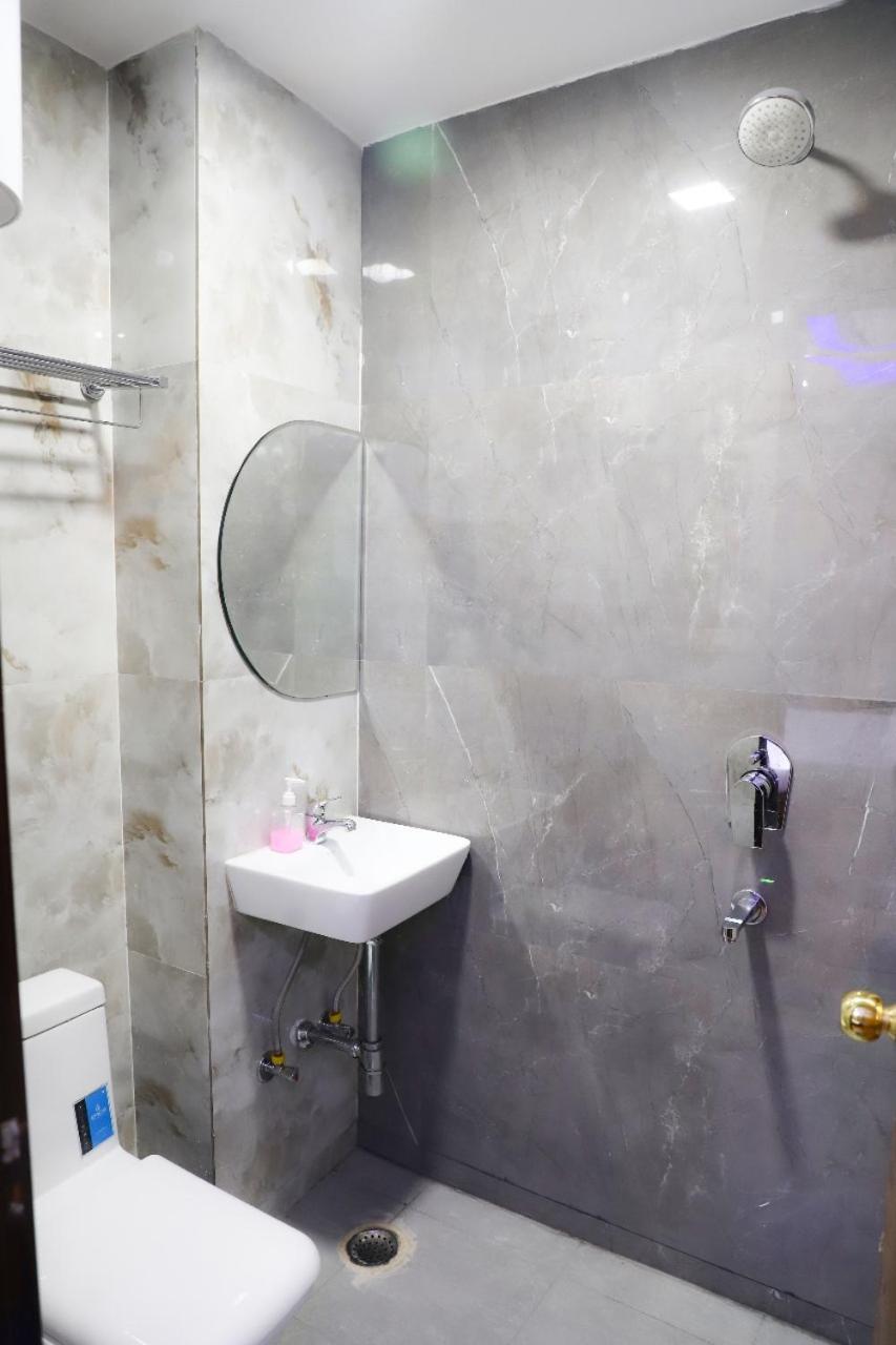 Atlantiis Suites Inn Near IGI Airport Delhi
