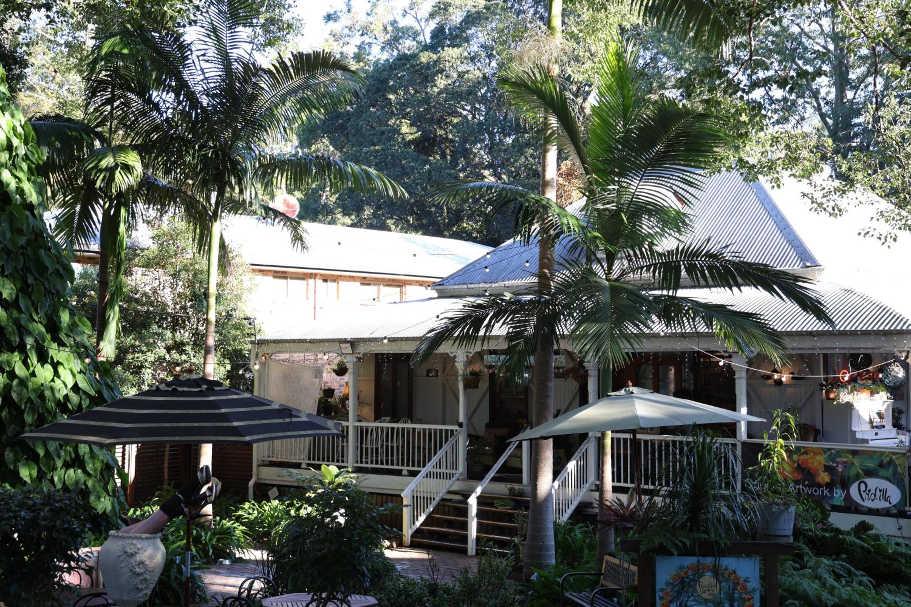 Montville Country Cabins