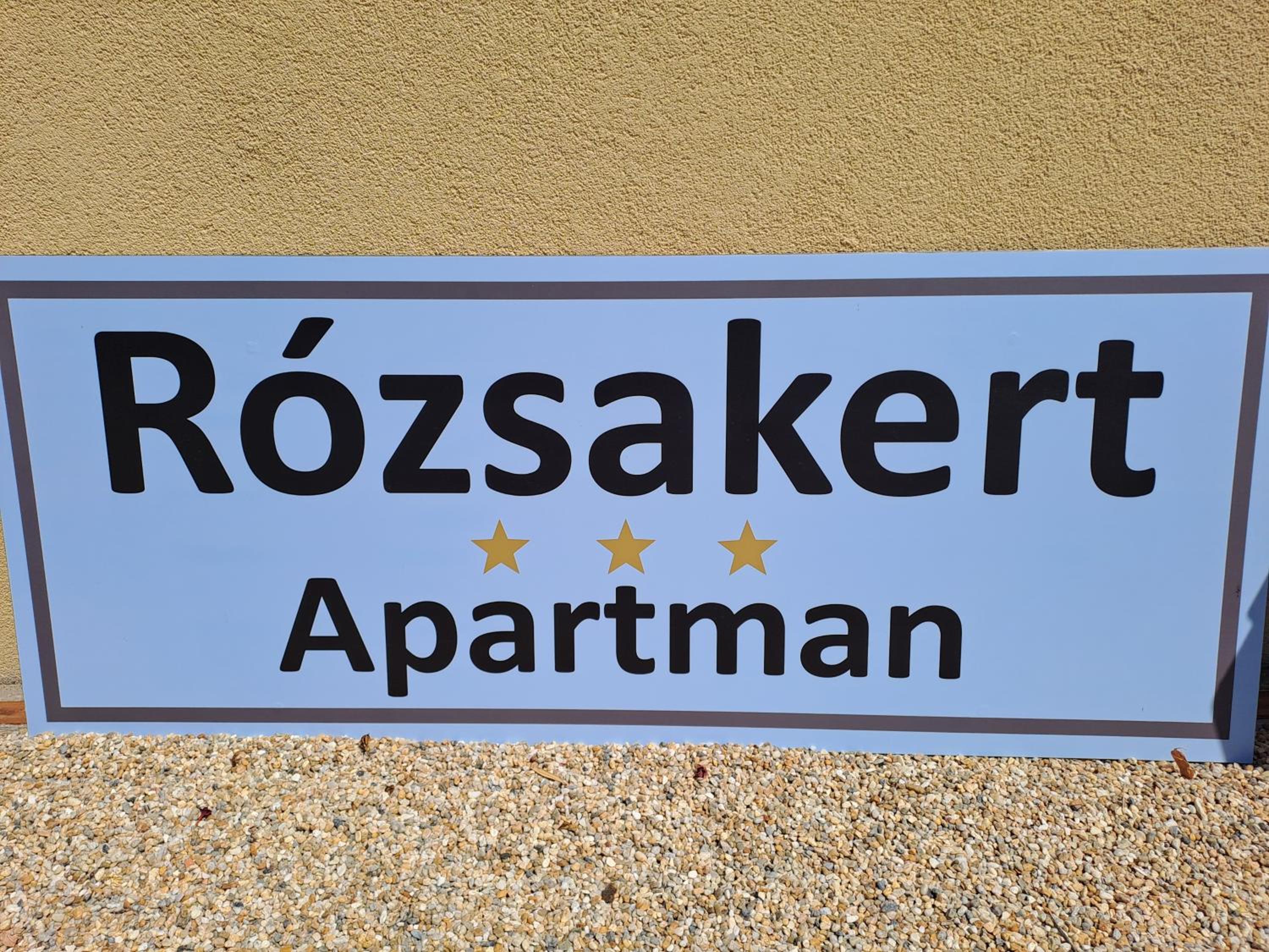 Rózsakert Apartman
