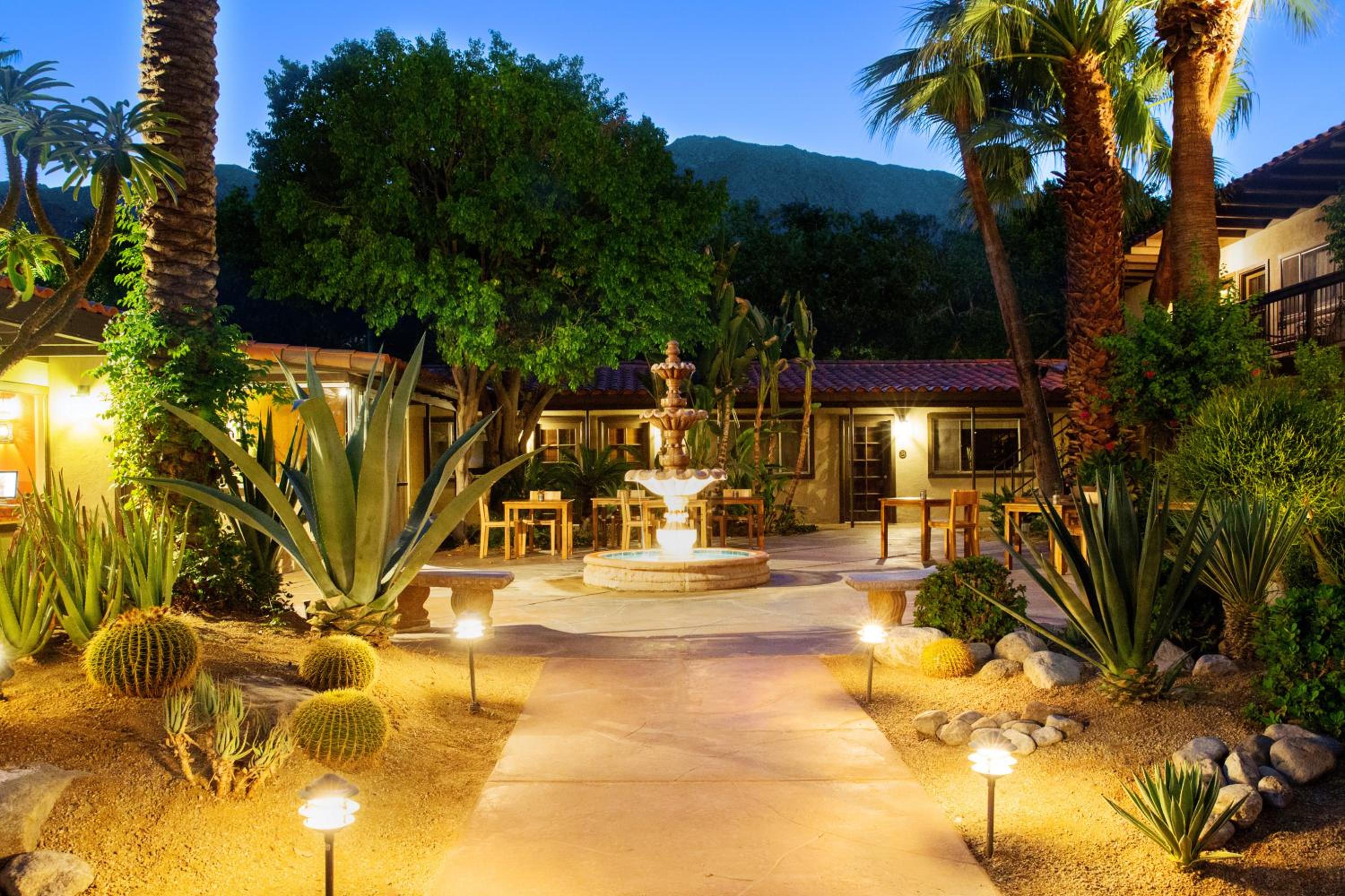 Santiago Resort - Palm Springs Premier Gay Men’s Resort