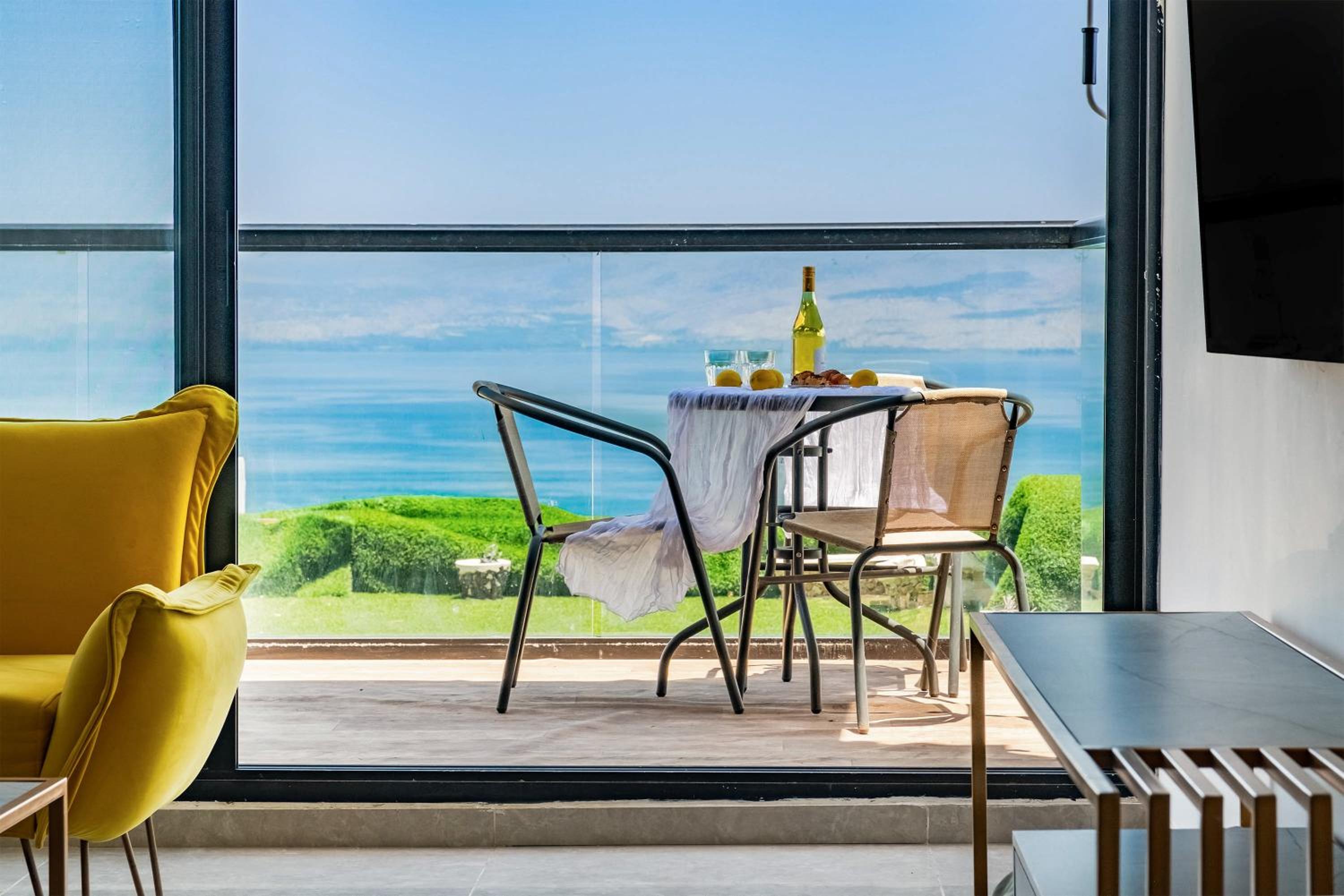 Sea of Galilee Panorama Apartment by Sea N' Rent view 5