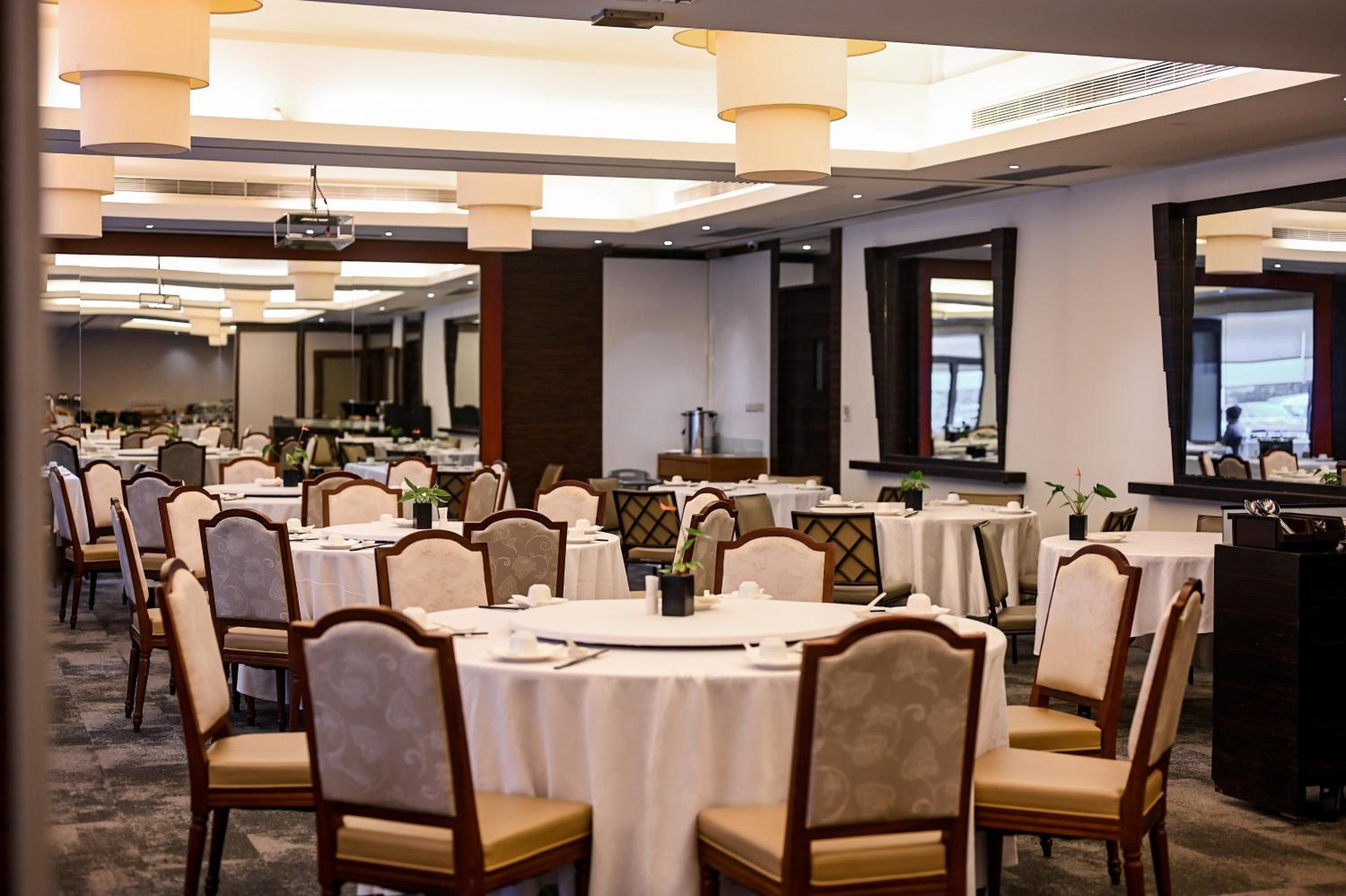CHECK inn SELECT Taipei Yangmingshan