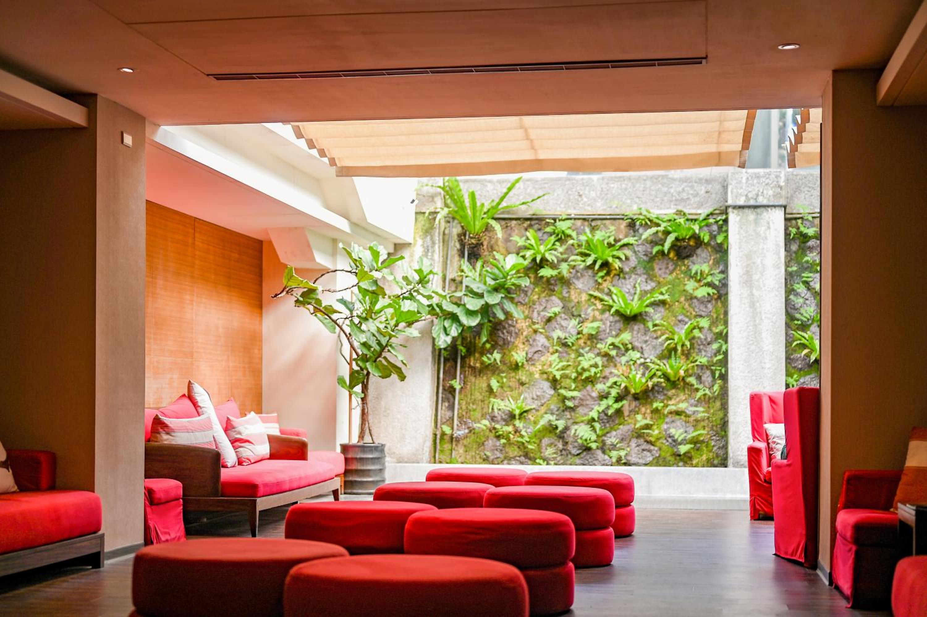 CHECK inn SELECT Taipei Yangmingshan