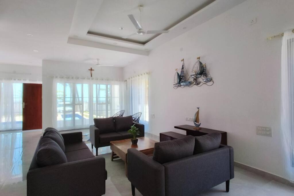 Sunset Bay Beach Villa view 5