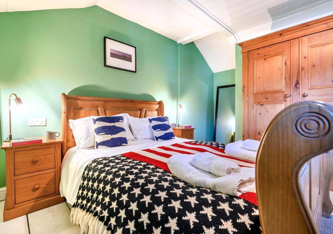 3 Bed in Pendeen oc-t22674