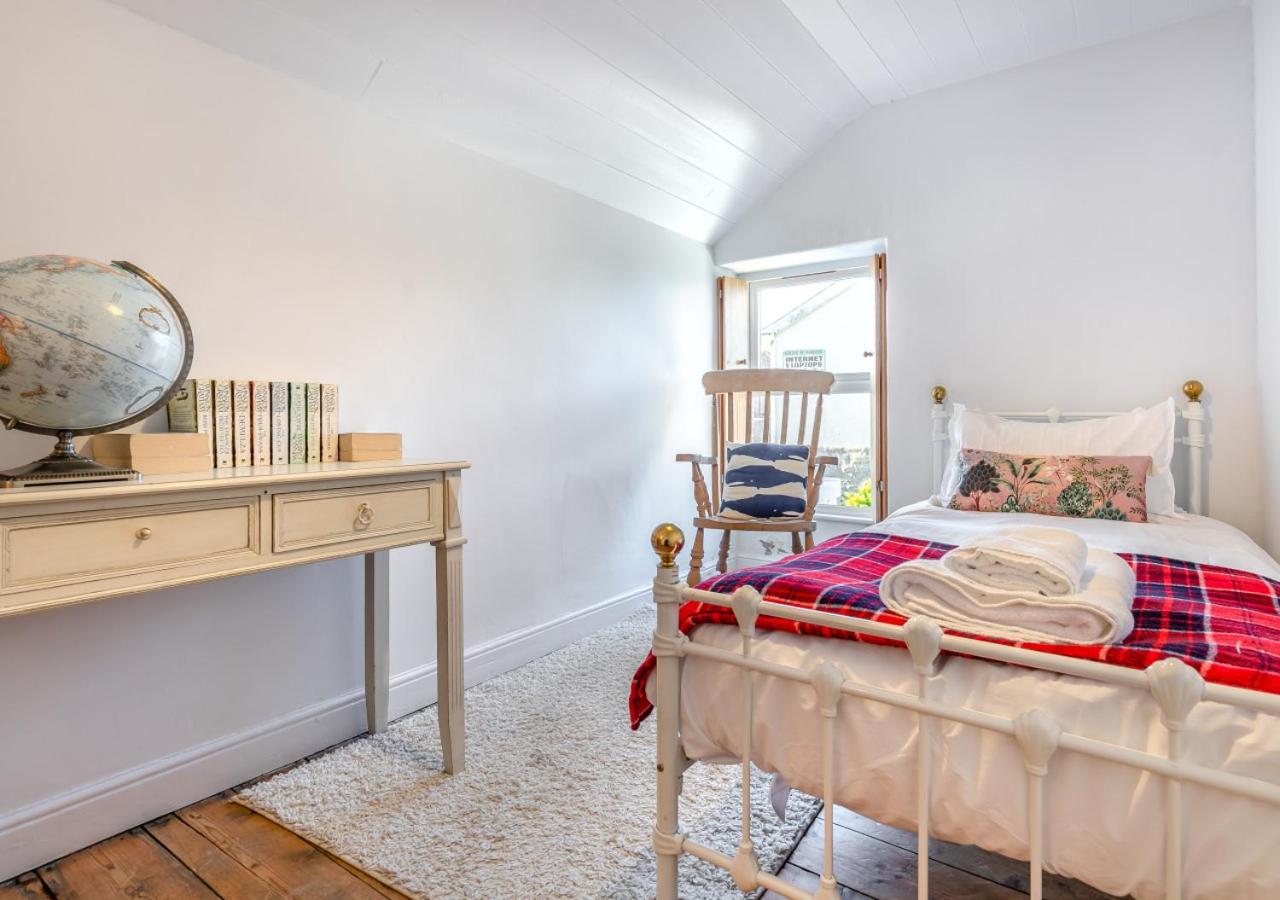 3 Bed in Pendeen oc-t22674