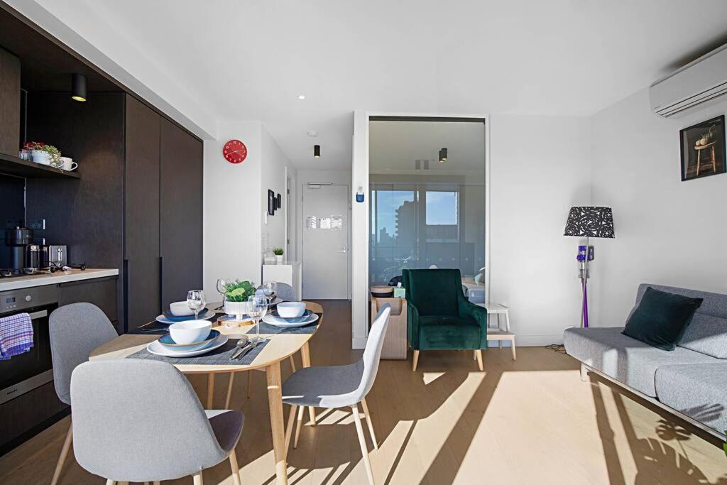 City View Central South Yarra One Bdr Apt TF1805