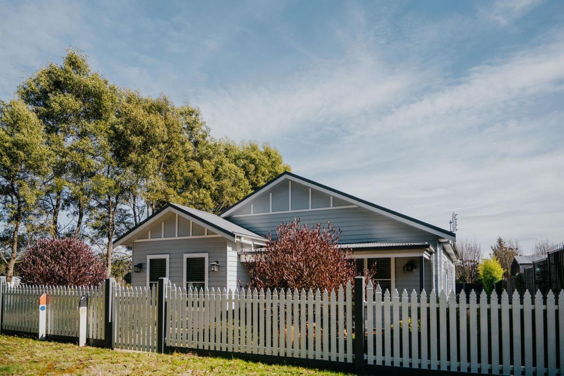 Cow Bell Cottage