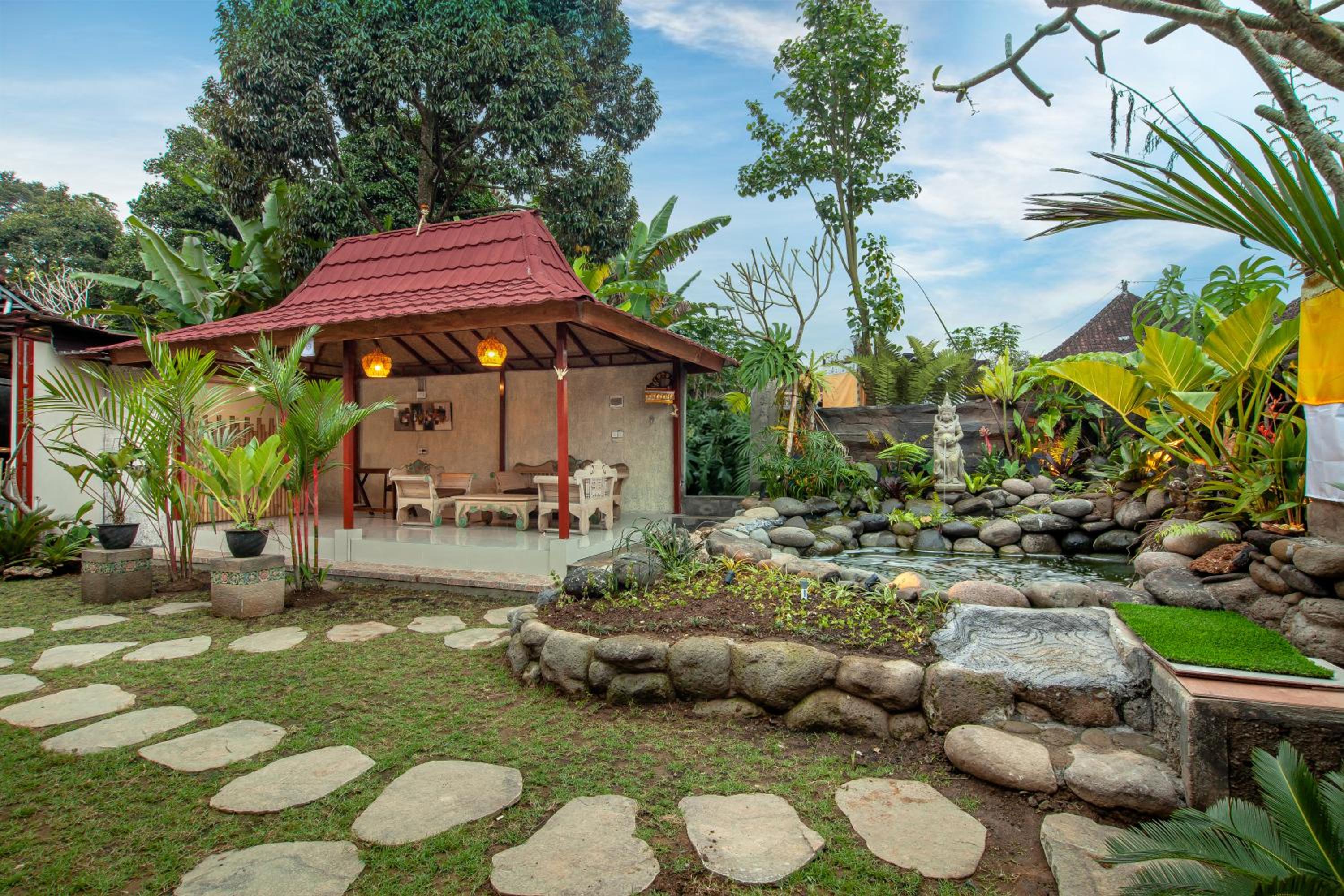 Junna House Ubud by Prasi view 4