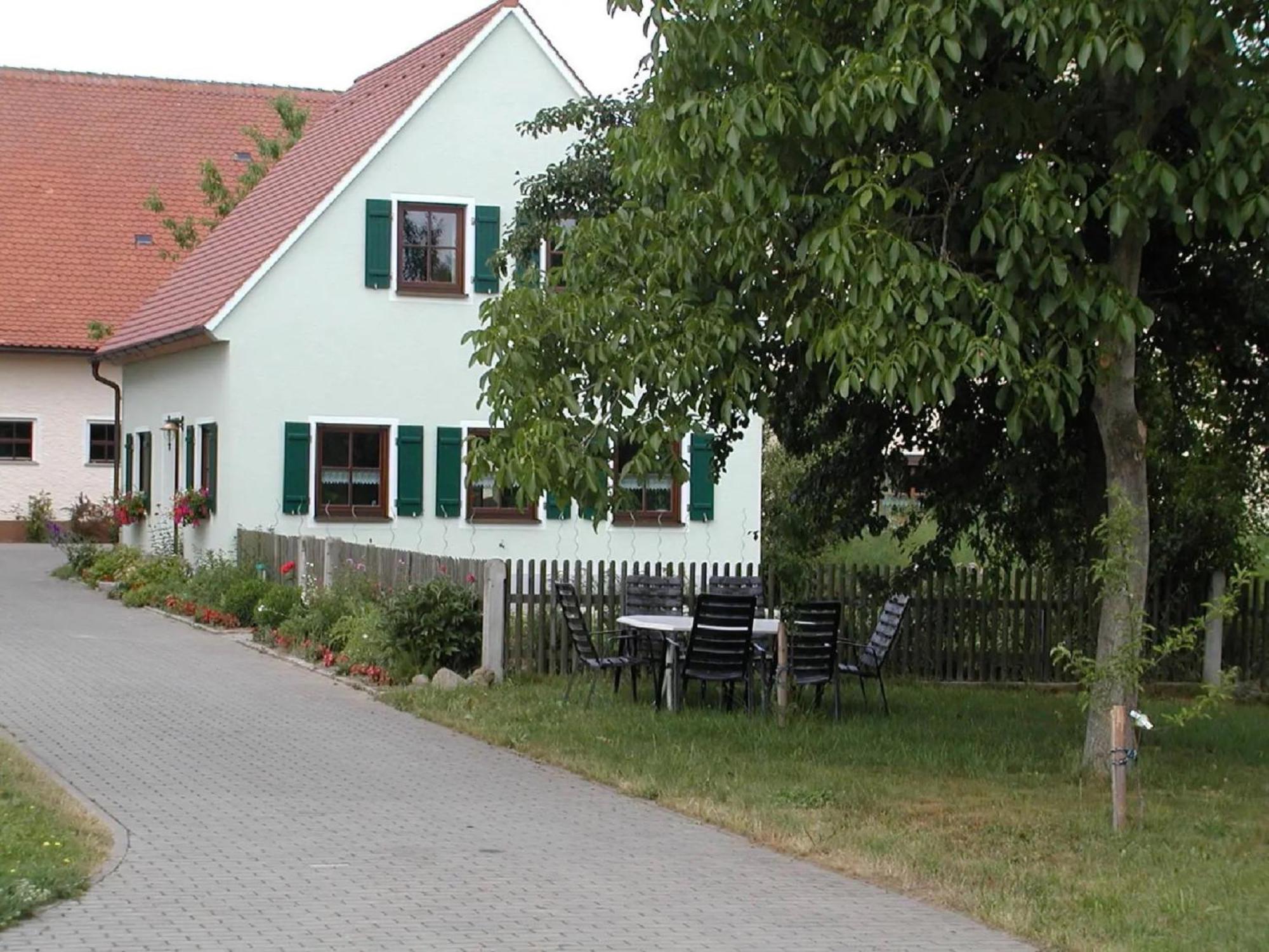 Ferienhaus und Fewos Nähe Nürnberg