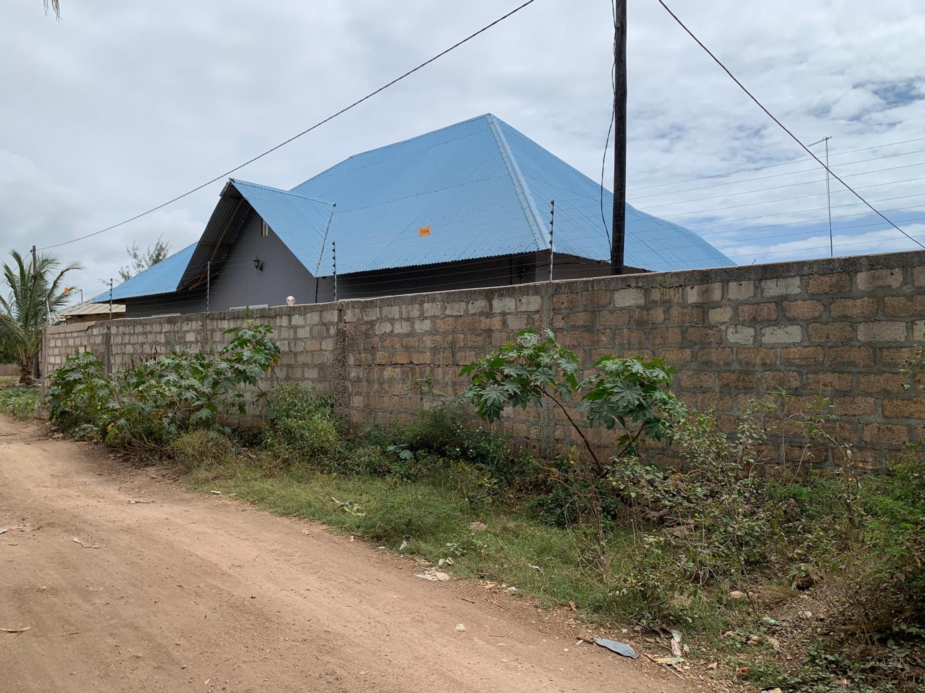 Bwejuu Holiday Home view 4
