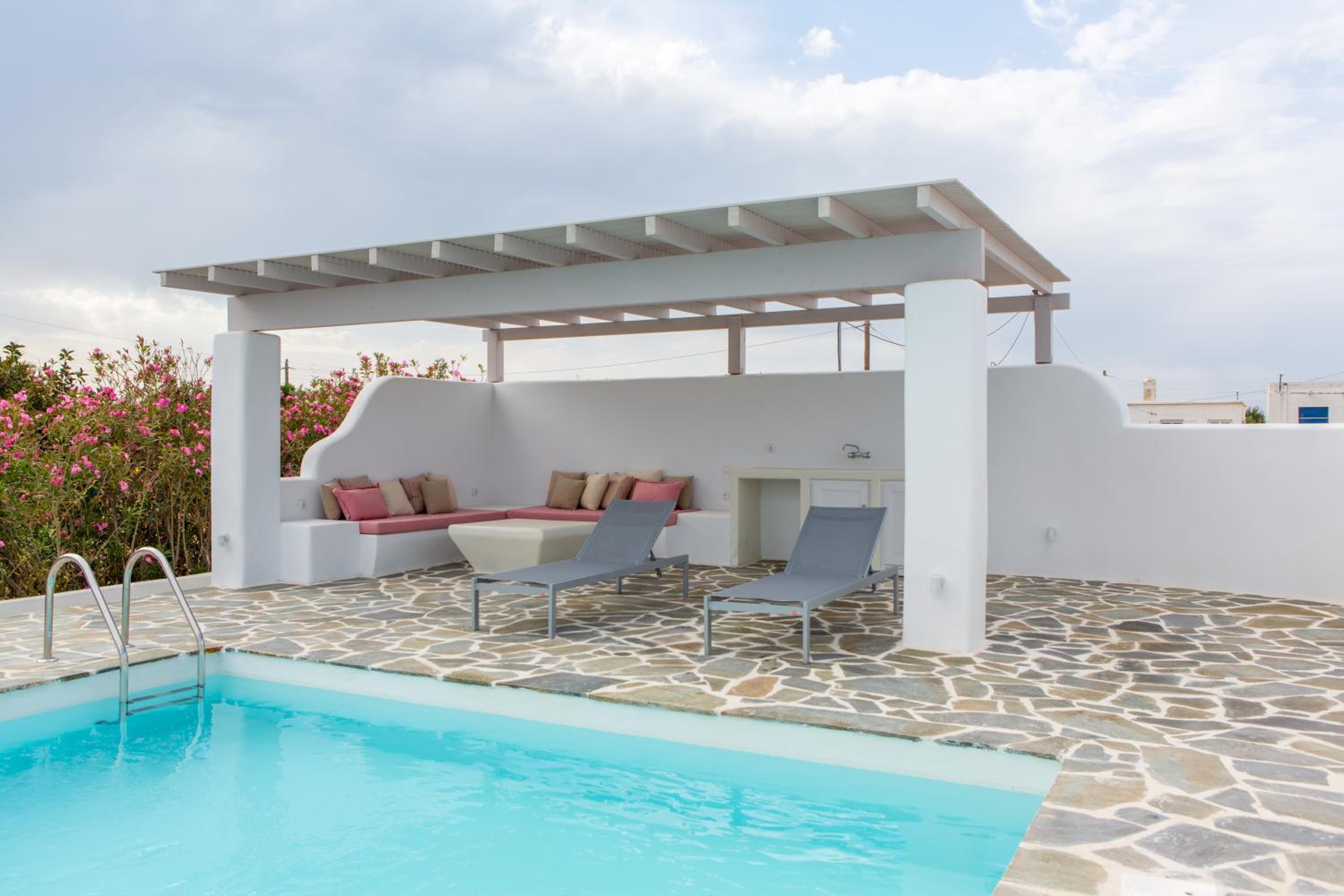 Depis edem private villas Plaka Naxos view 3