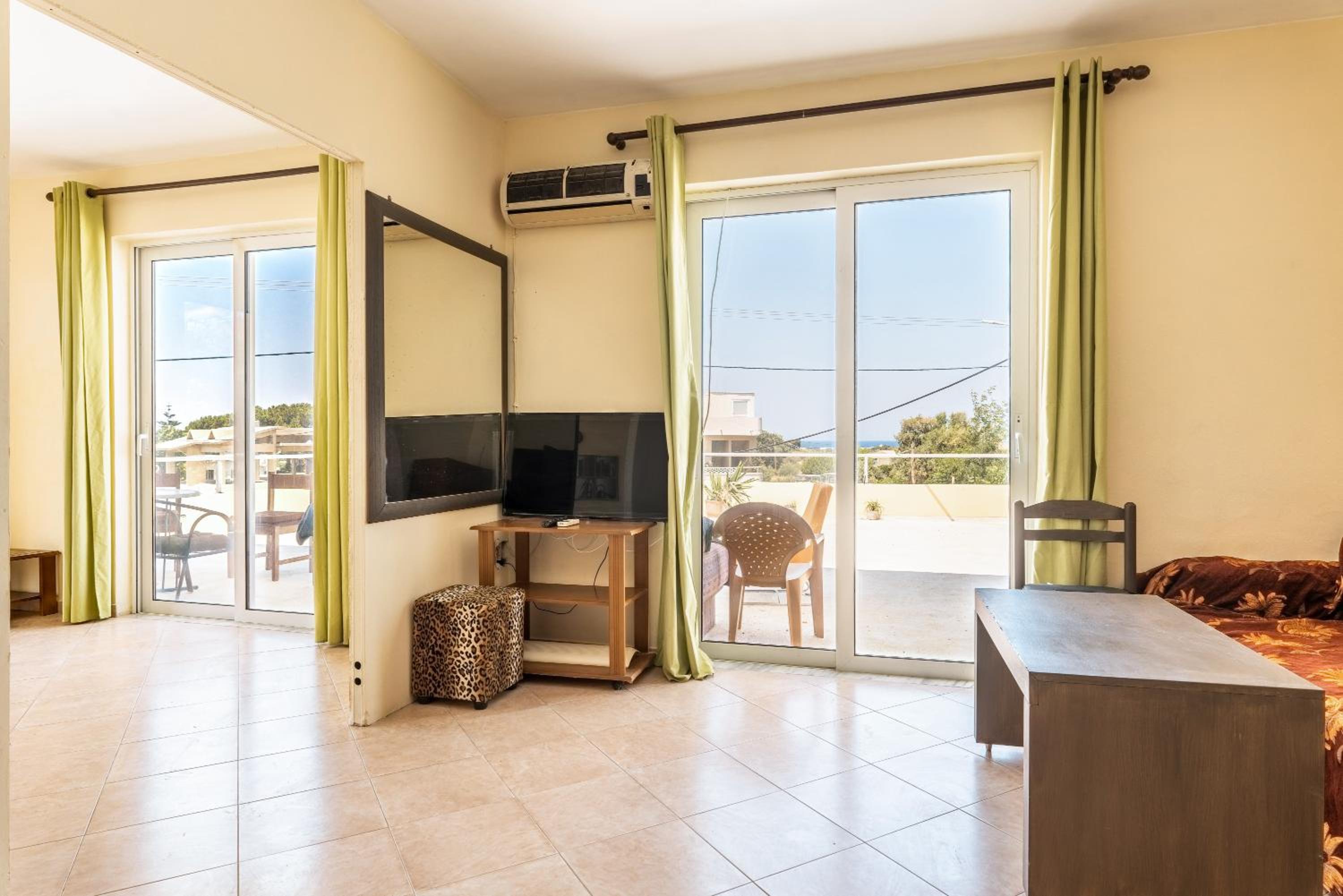 Anthi Apartments