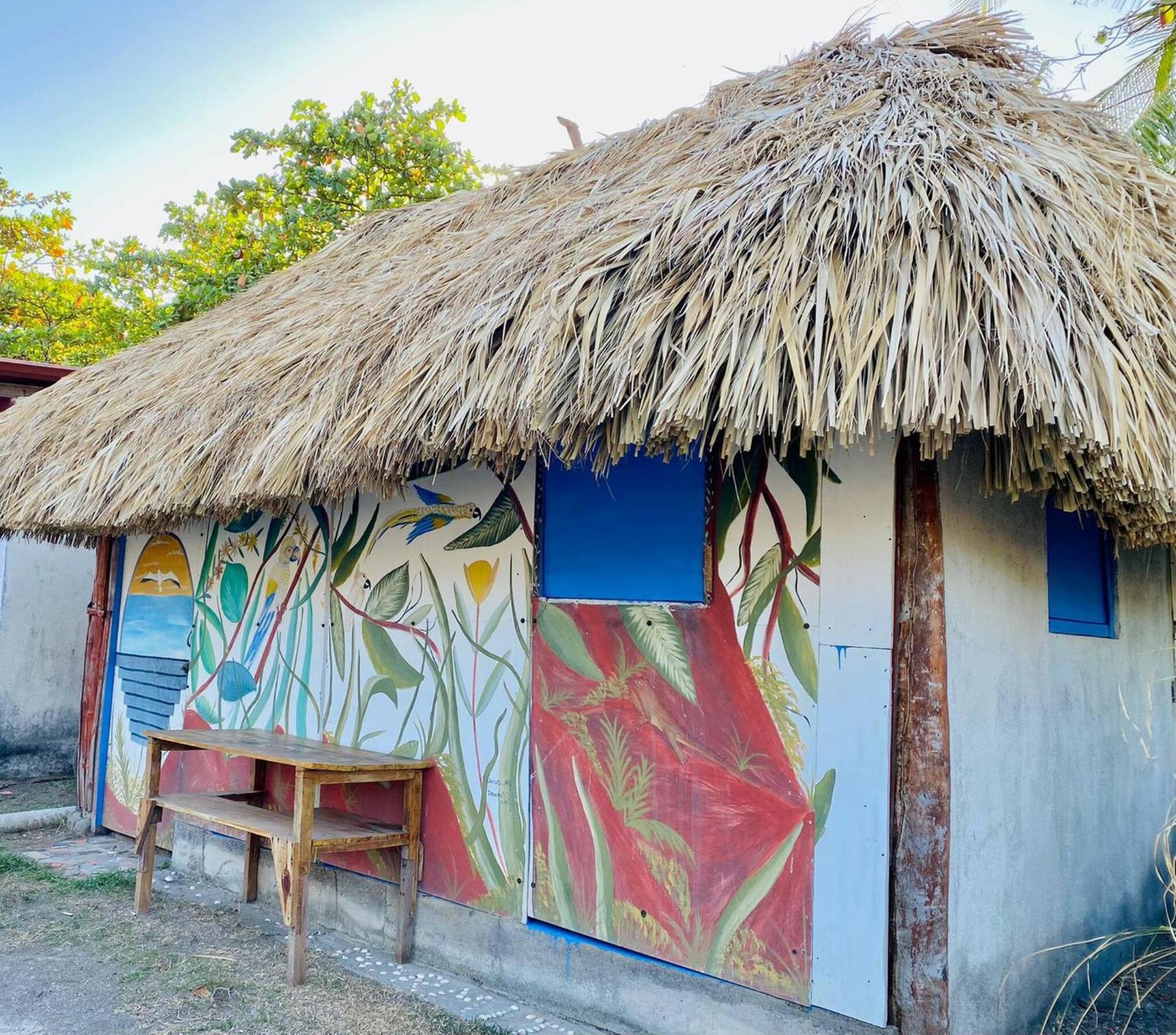 Room in Guest room - Cabana For 5 People And Pool view 2