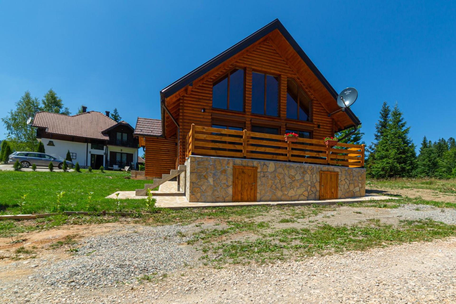 Planinska kuća Lastino gnezdo - Mitrovac na Tari