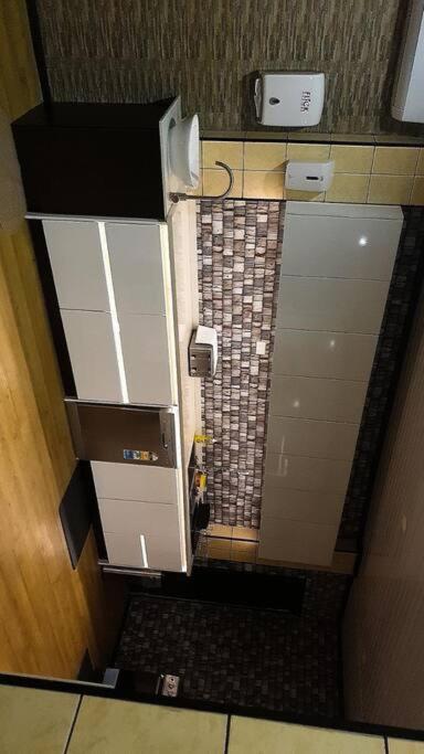 Perfect Property Apartments - view 12