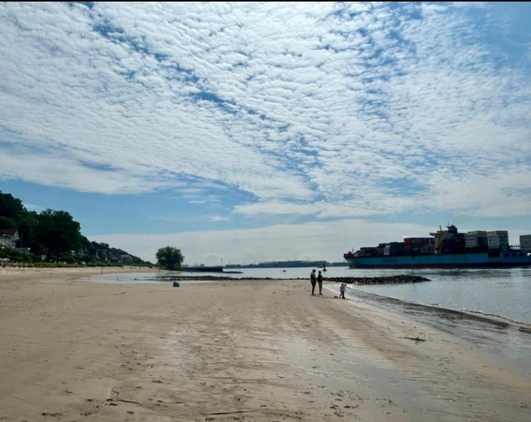 Luxurious Villa - 100 m from the Elbe beach Falkensteiner Ufer