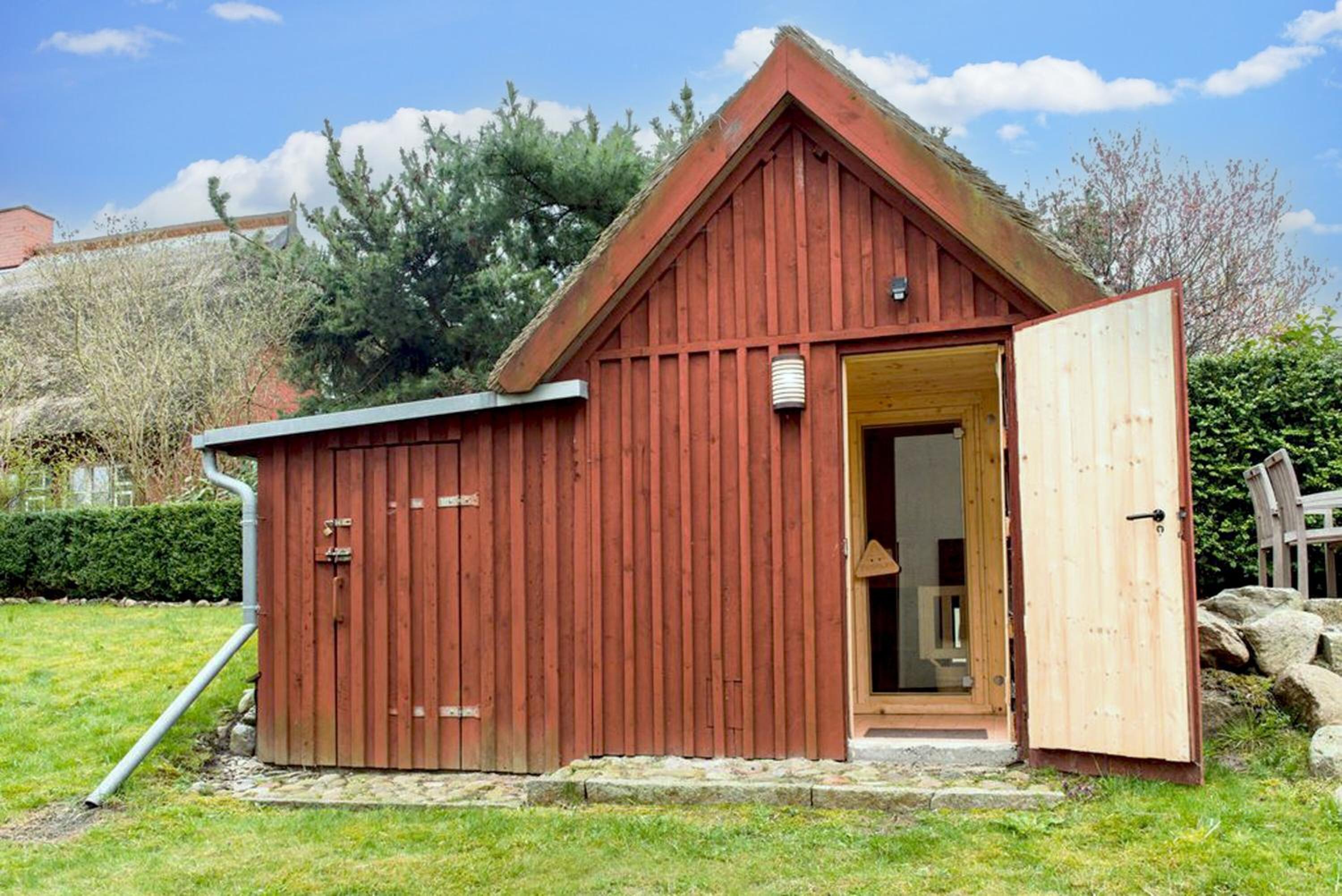 Ferienhaus Preetz 1A - Idylle unter Reet