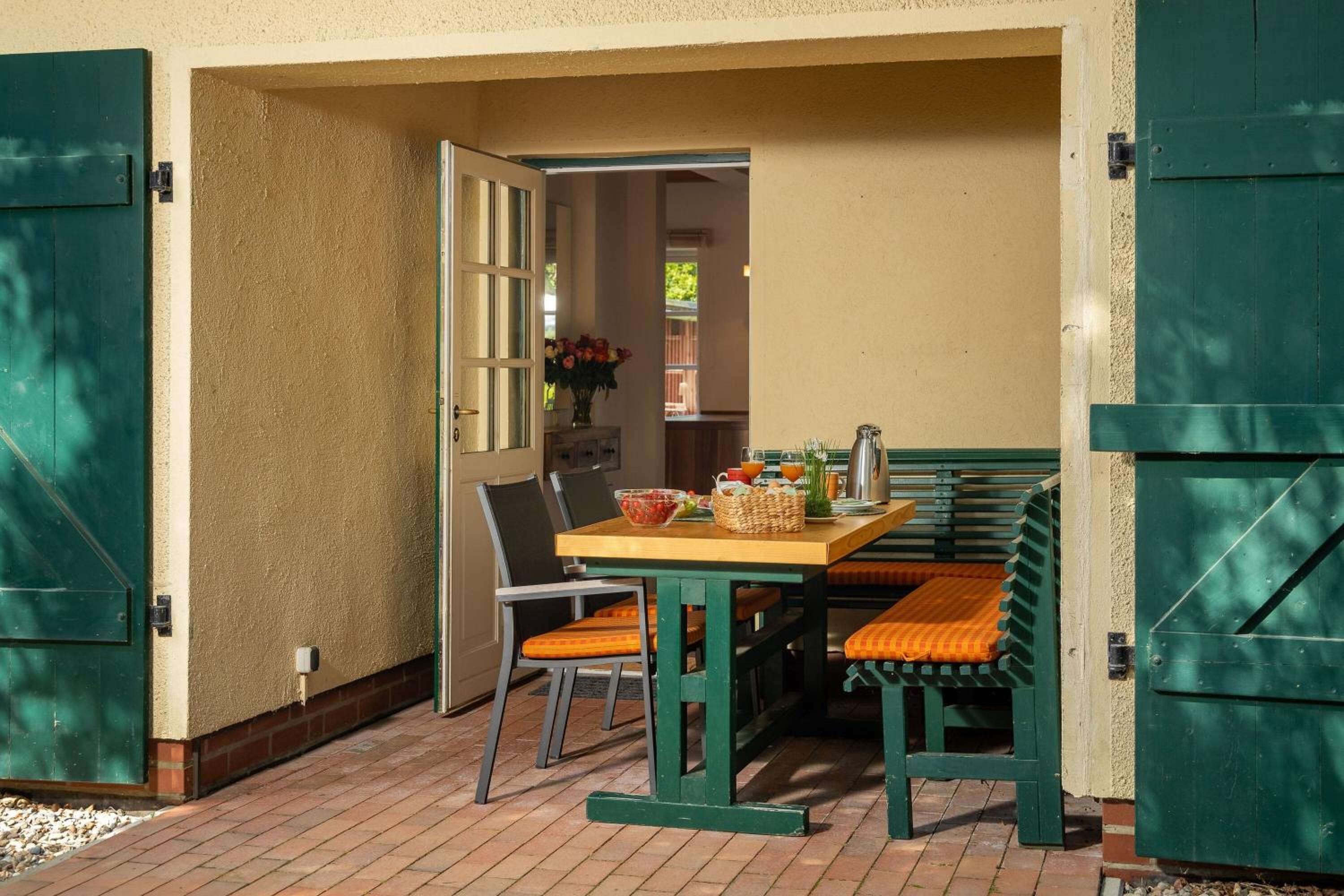 Ferienhaus Preetz 1A - Idylle unter Reet