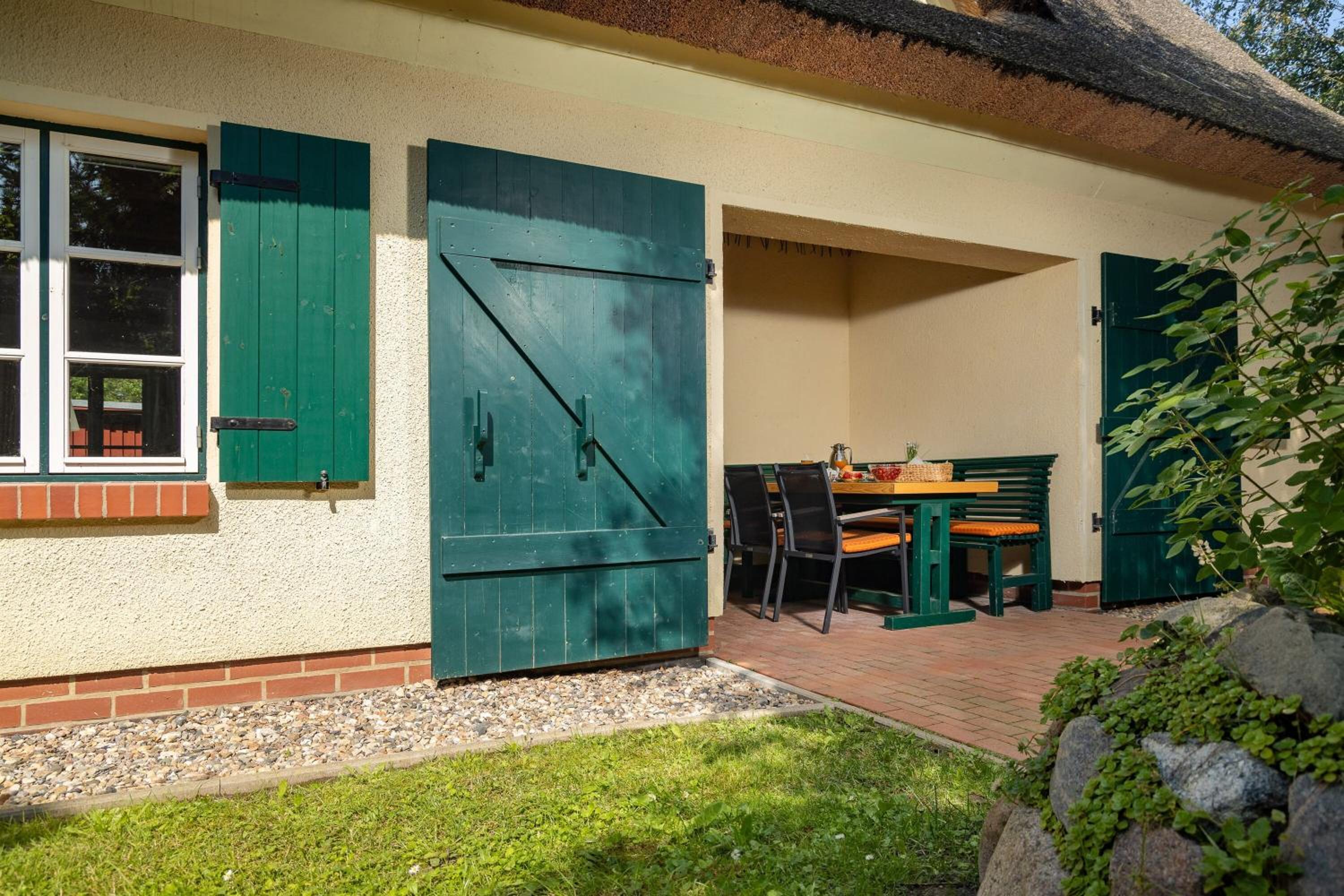Ferienhaus Preetz 1A - Idylle unter Reet