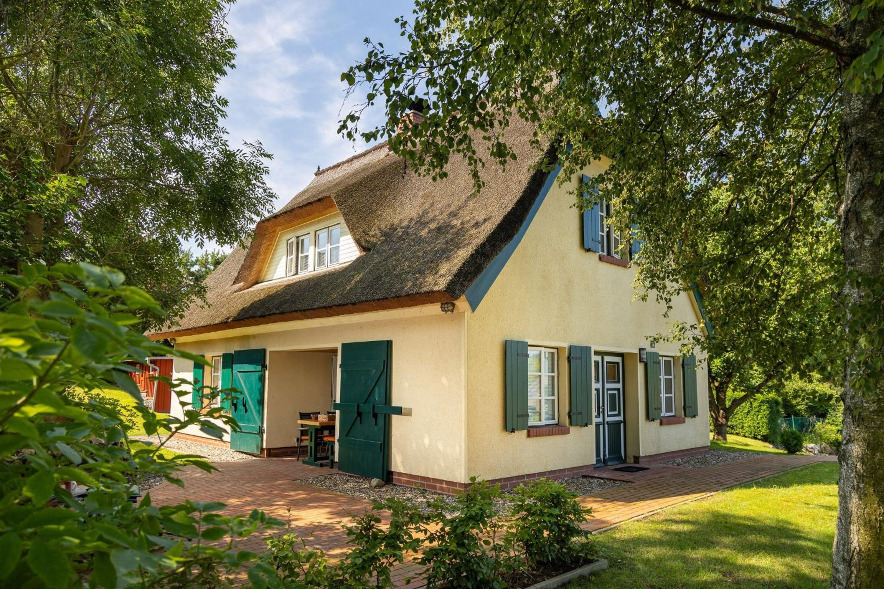 Ferienhaus Preetz 1A - Idylle unter Reet