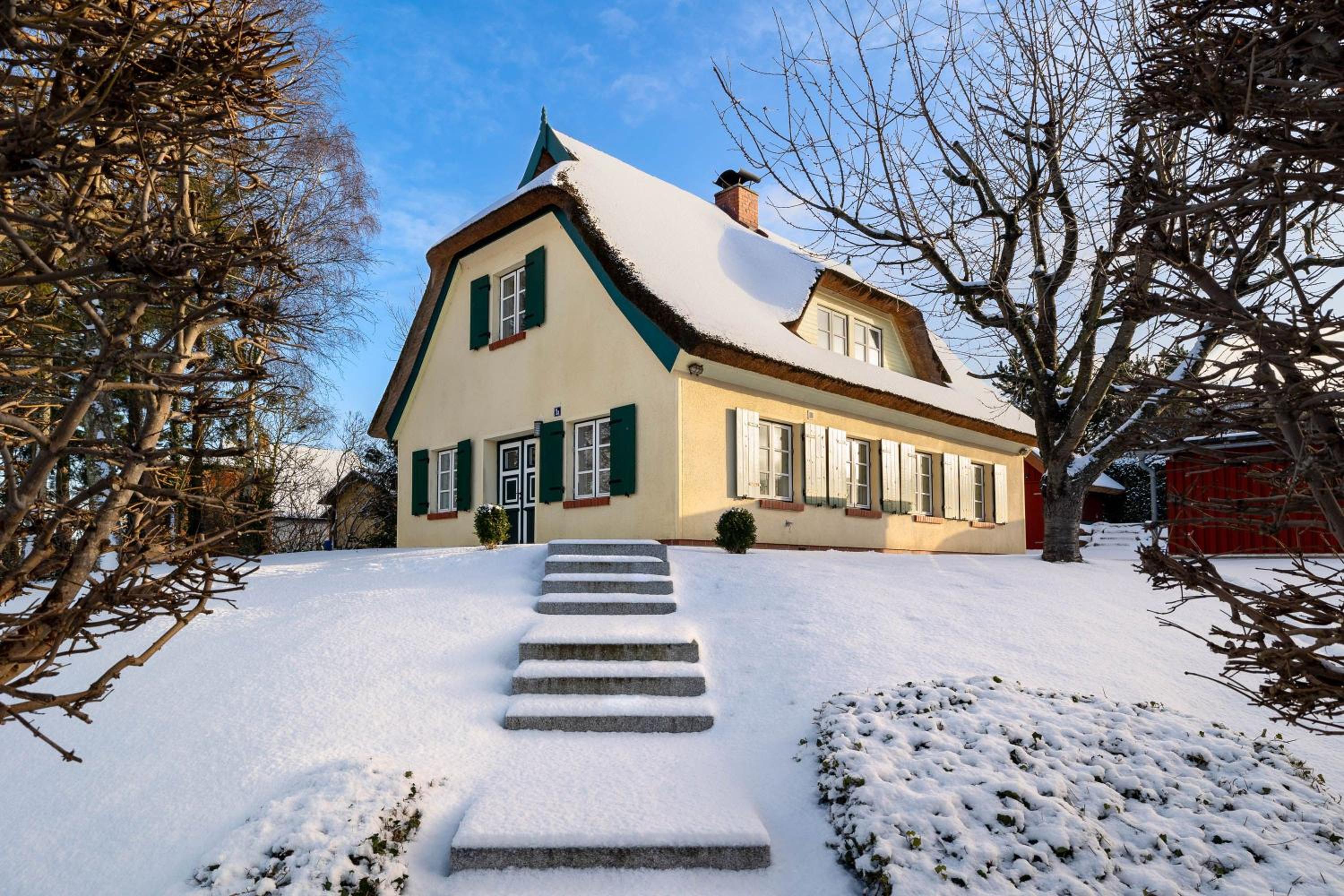 Ferienhaus Preetz 1A - Idylle unter Reet
