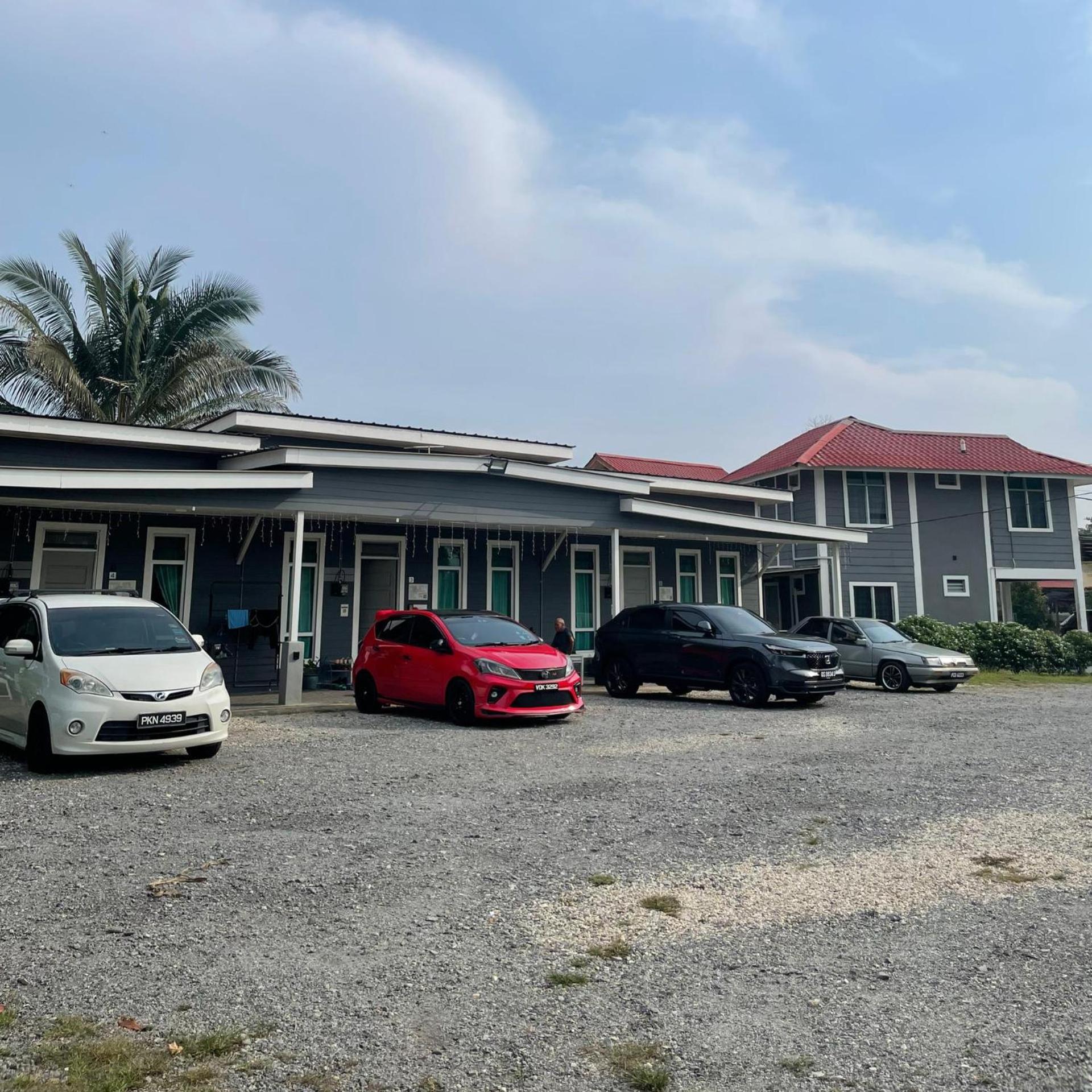 22 Idaman Homestay photo 3