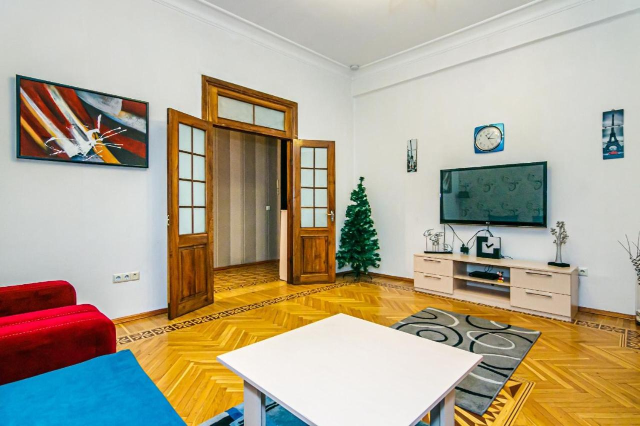 Hilton Lux Apartment 4 room