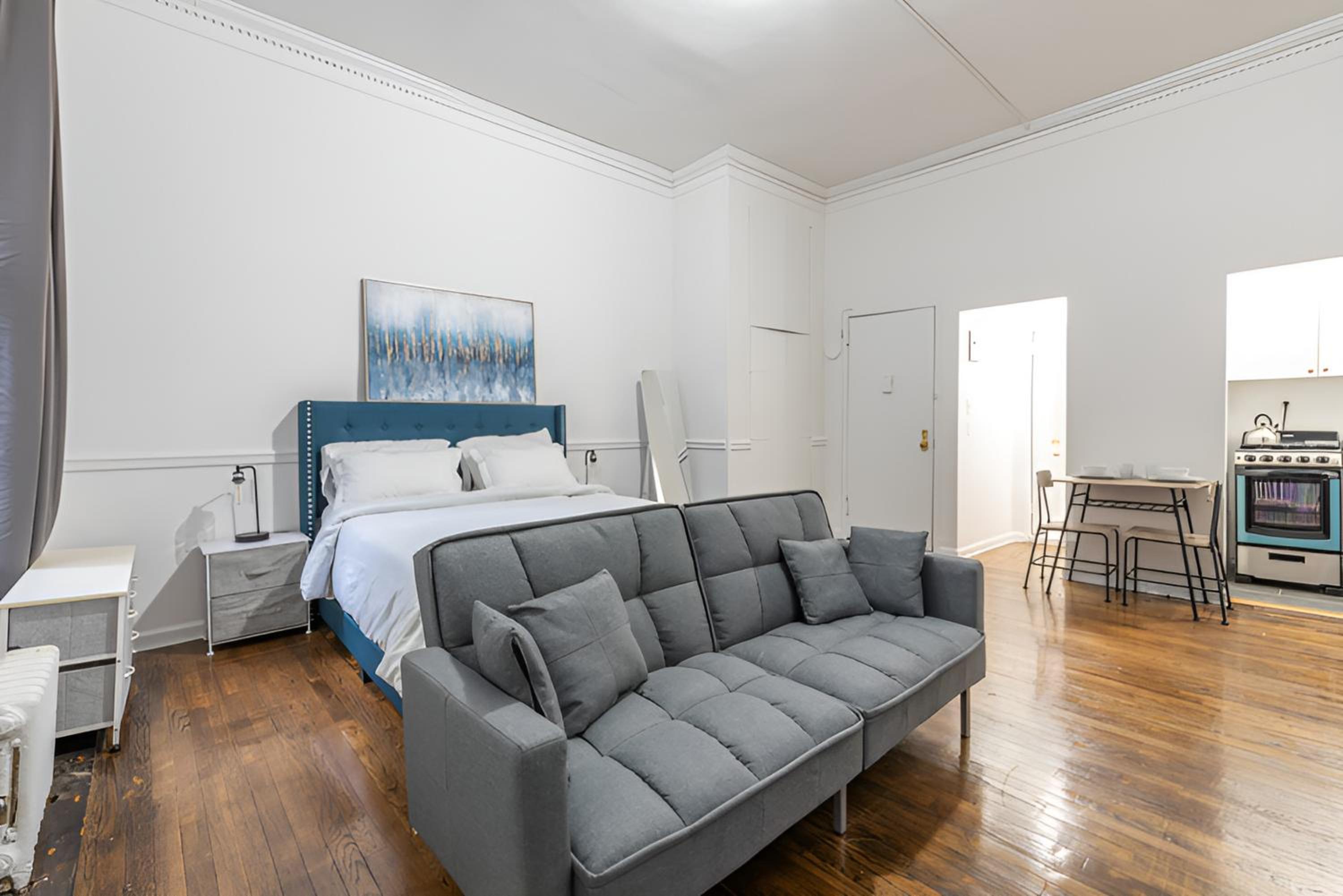 Studio for 2 Heart of Midtown