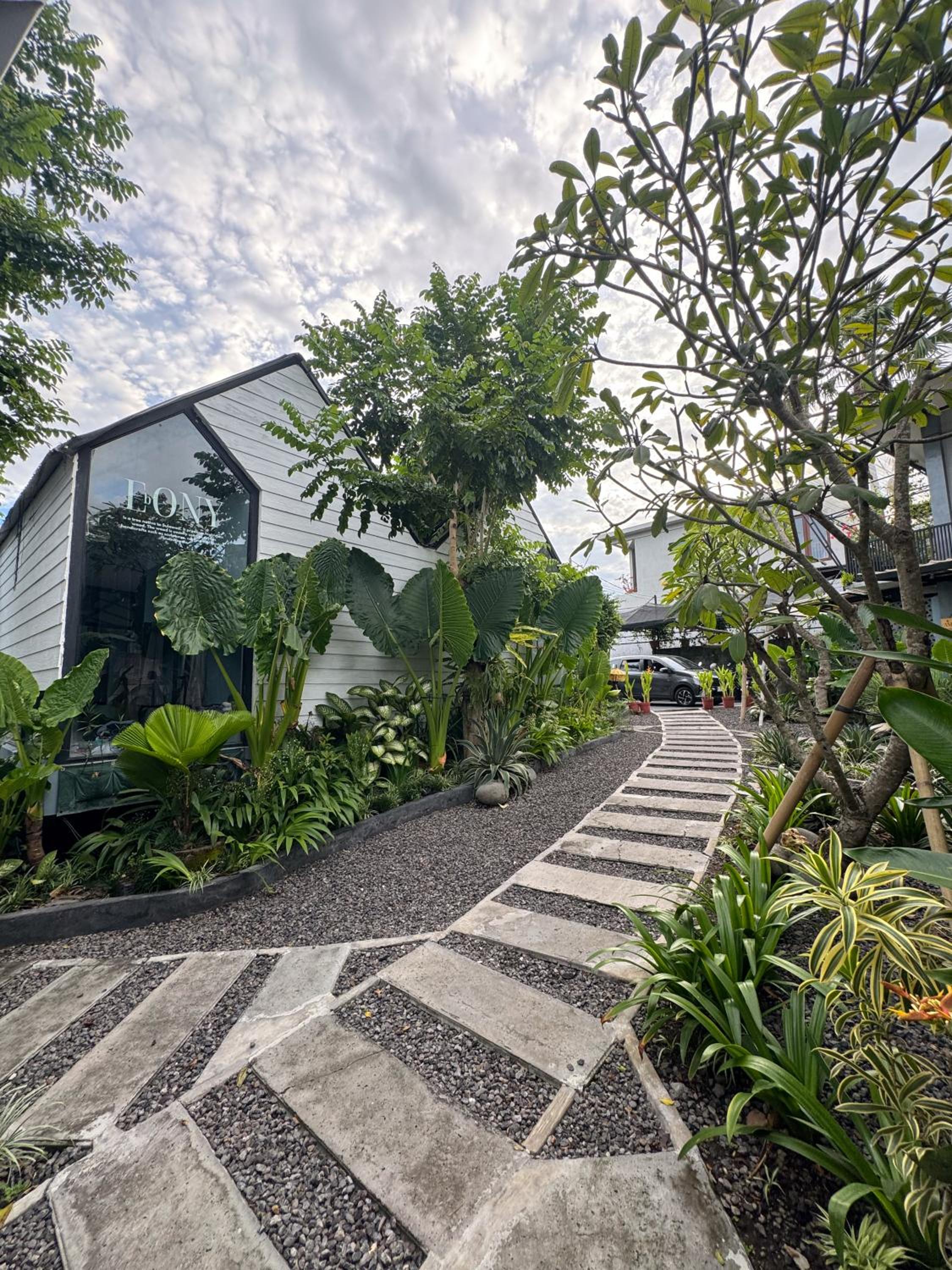 The Jungle Hostel Canggu — photo 79