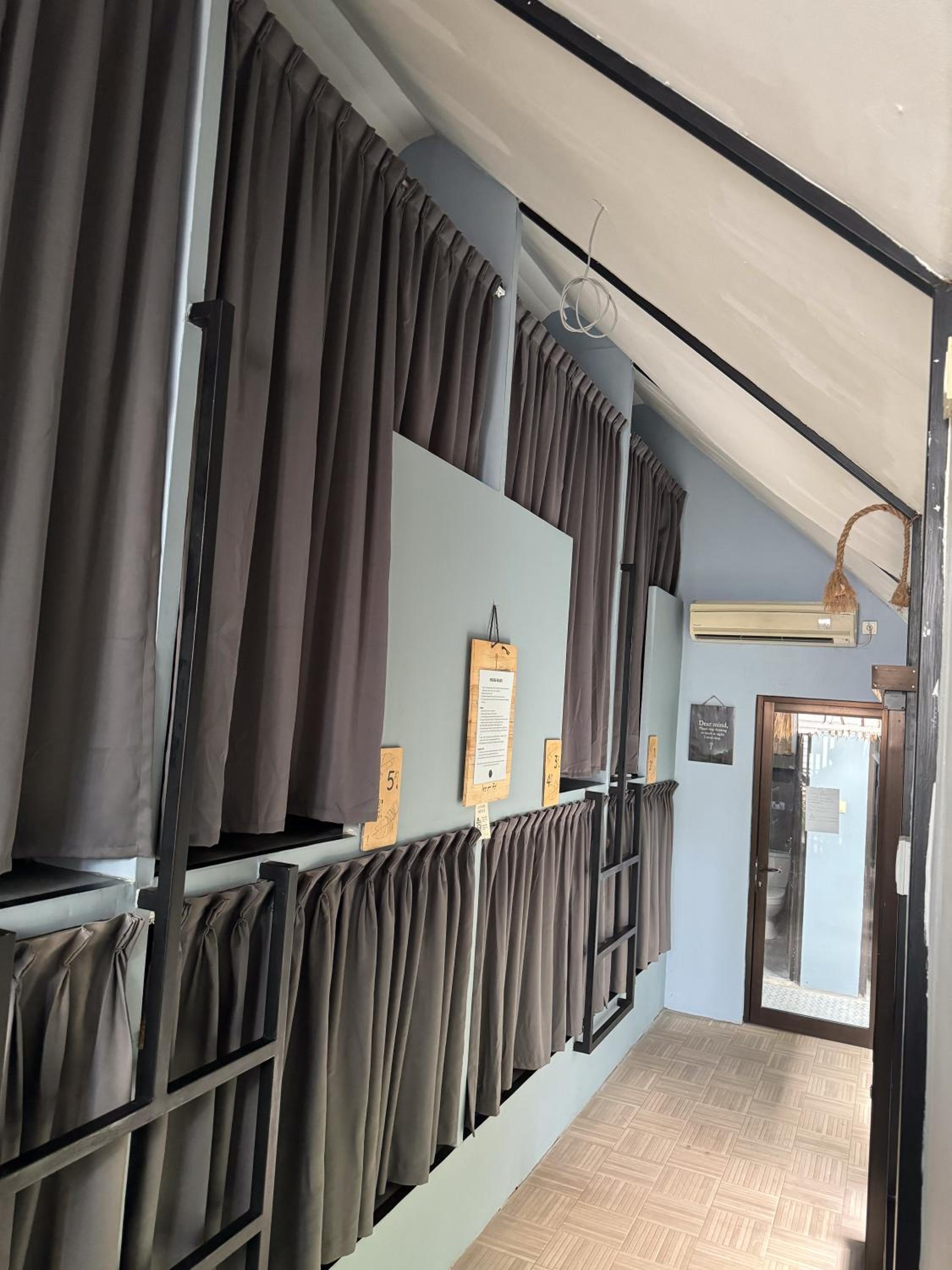 The Jungle Hostel Canggu — photo 88