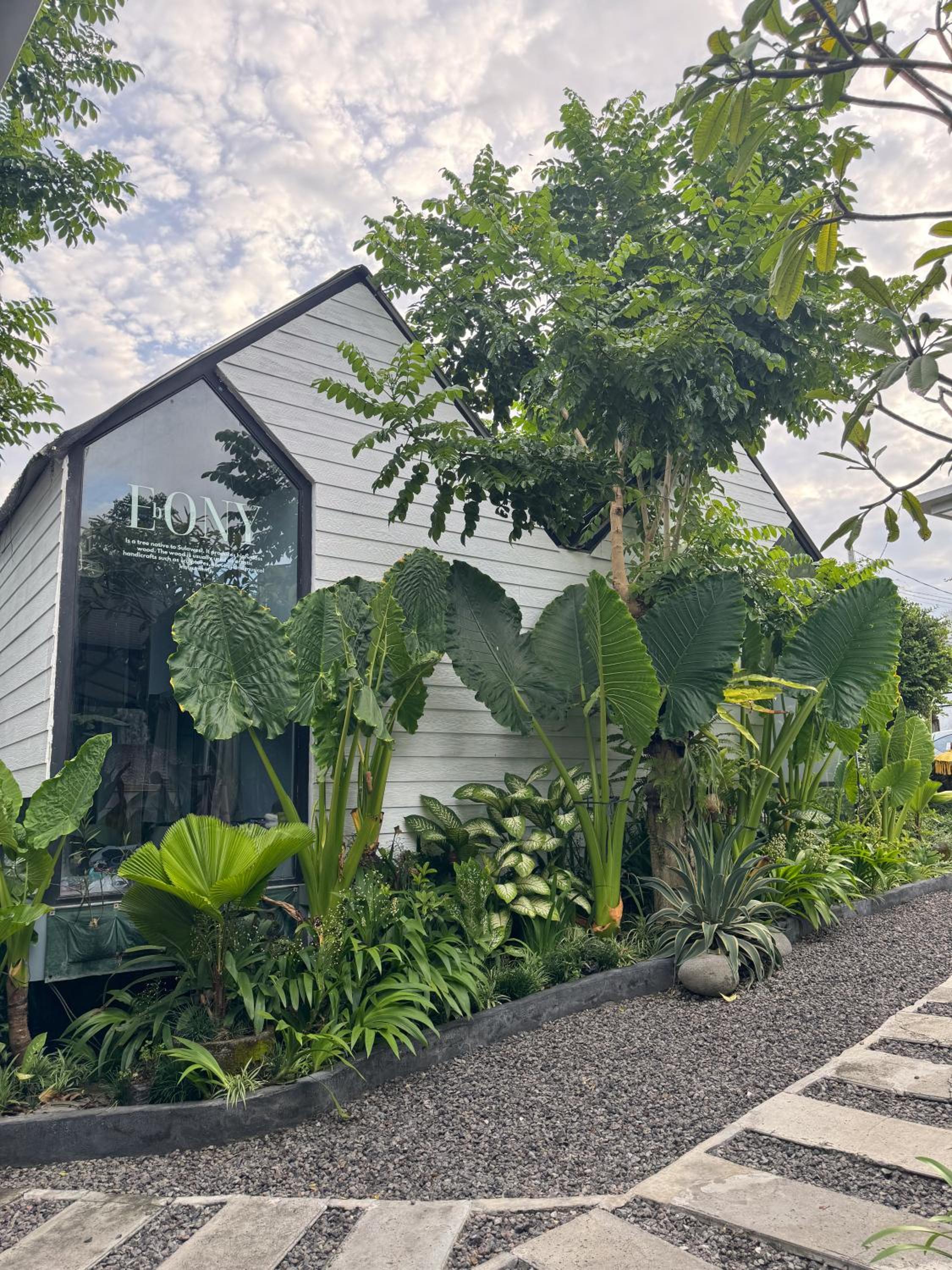 The Jungle Hostel Canggu — photo 103