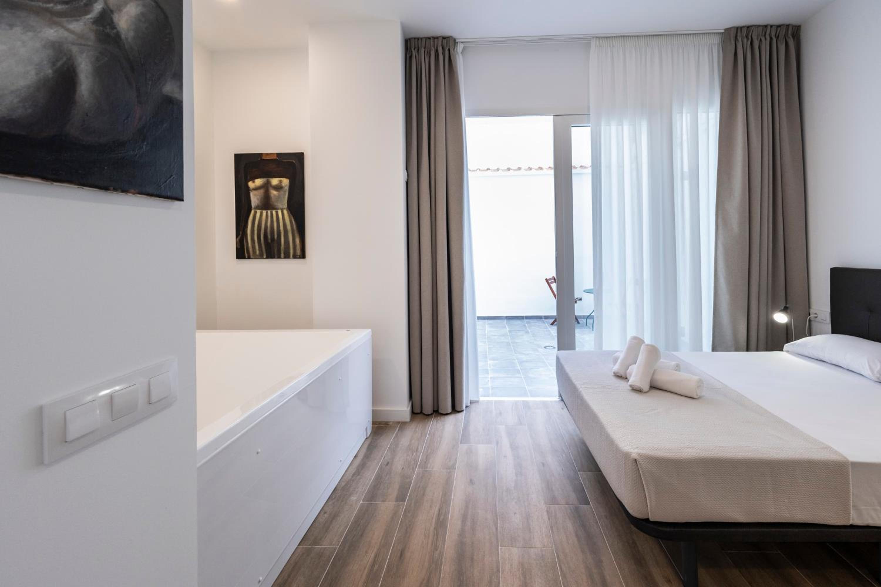 La casa de la pintora by Concept Flats view 3