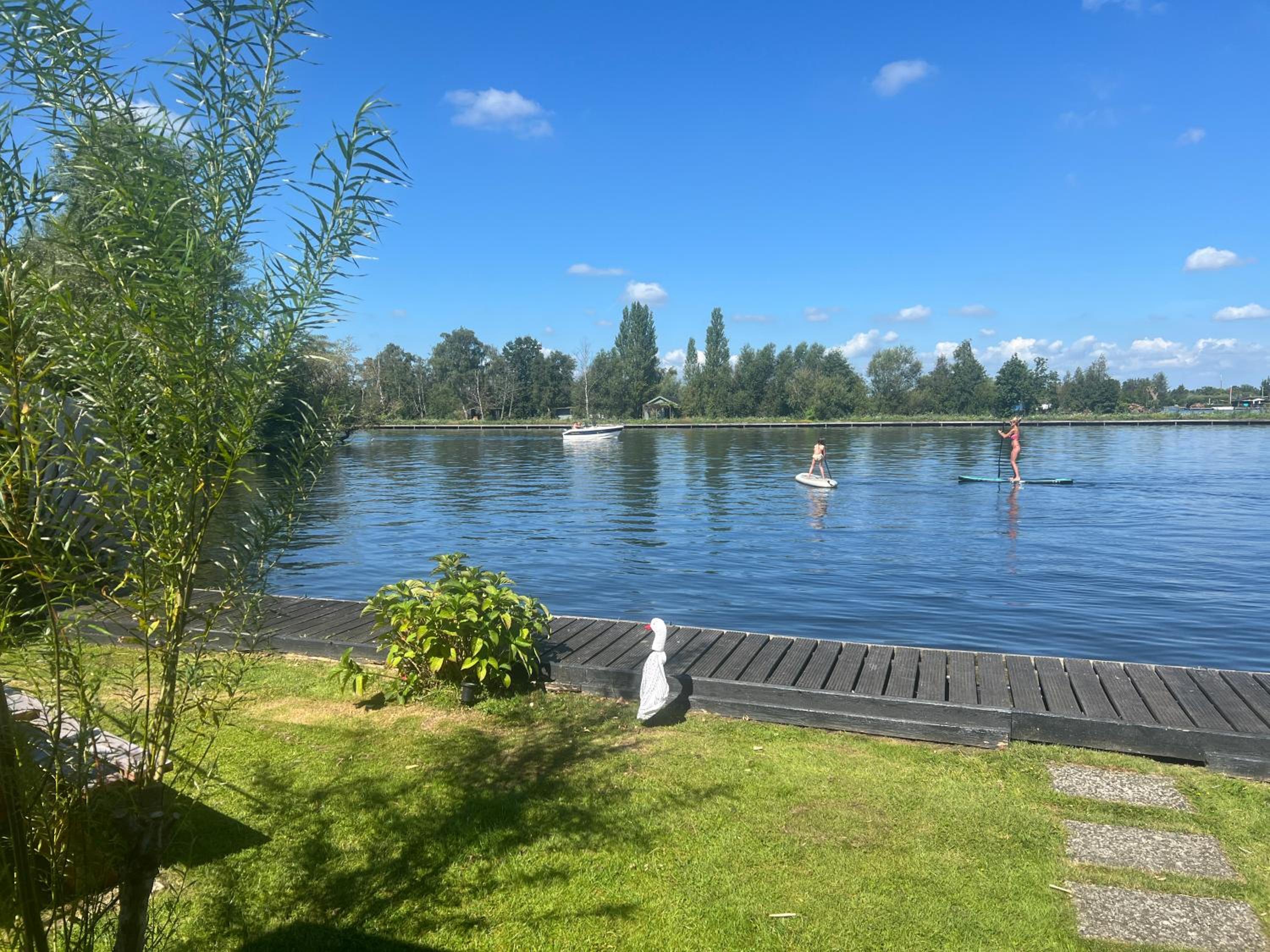 New- The Cabana- With Sauna and Hot Tub, on a lake near Amsterdam view 5