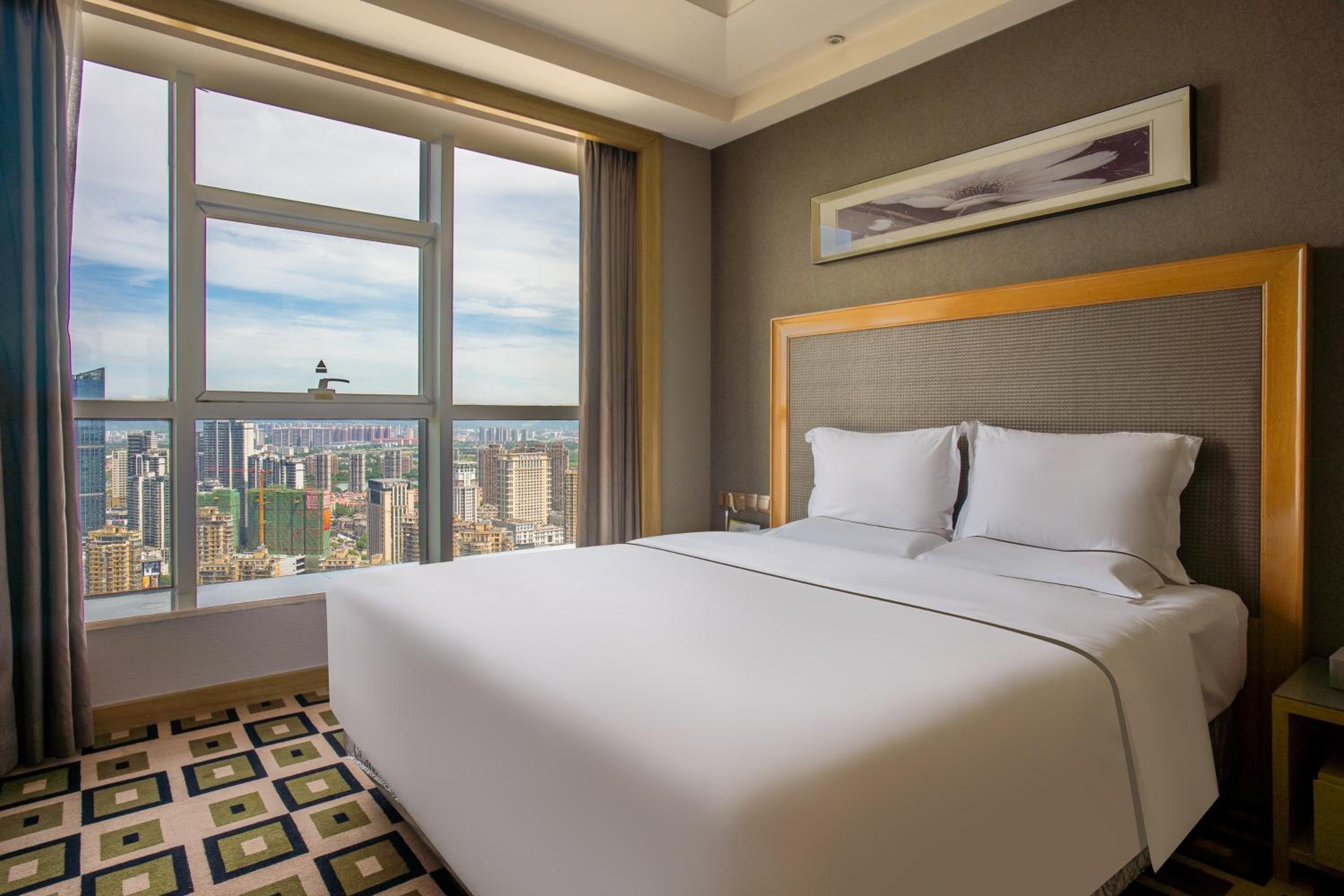 Grand Skylight International Hotel Nanchang Ganjiang North Road