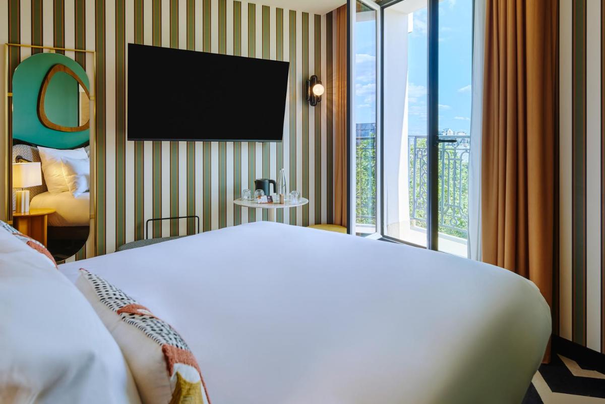 Mercure Paris Butte Montmartre Basilique